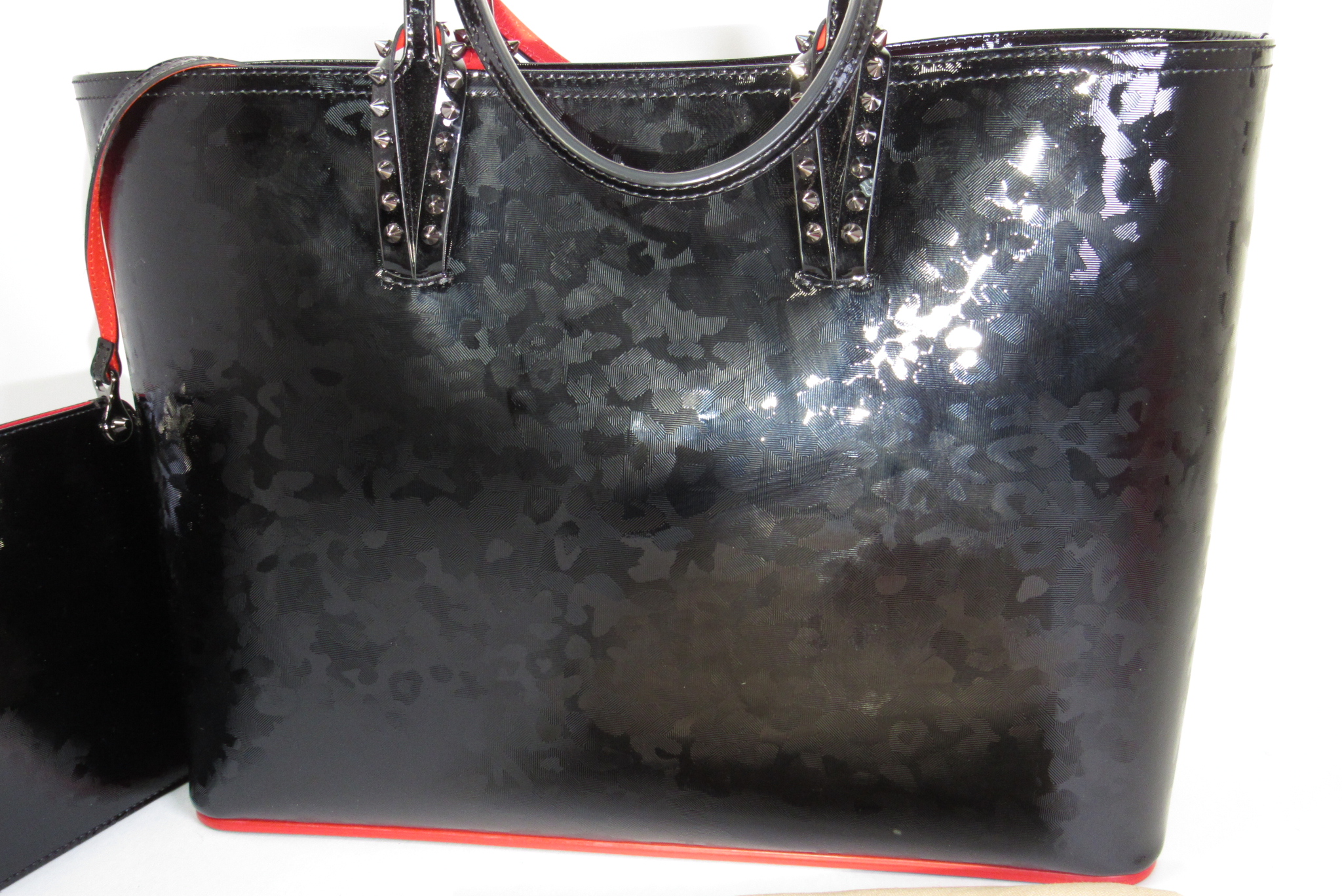 【Christian Louboutin】PATENT PANTHERA Christian Louboutin (CM53) Cabata Patent Panthera Large Tote