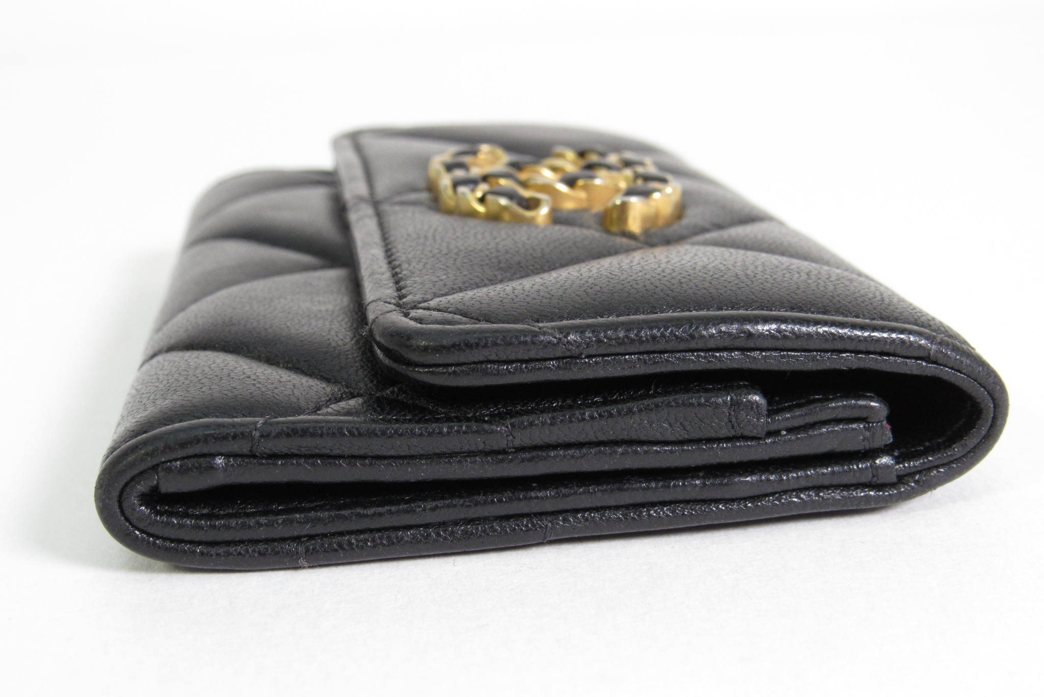 Chanel 19 Flap Shiny Lambskin Leather Card Holder - Black
