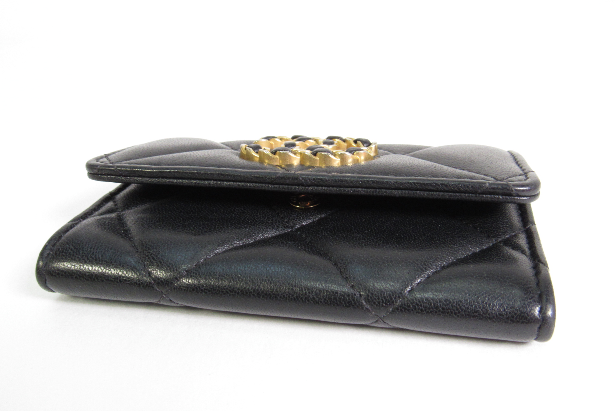 Chanel 19 Flap Shiny Lambskin Leather Card Holder - Black