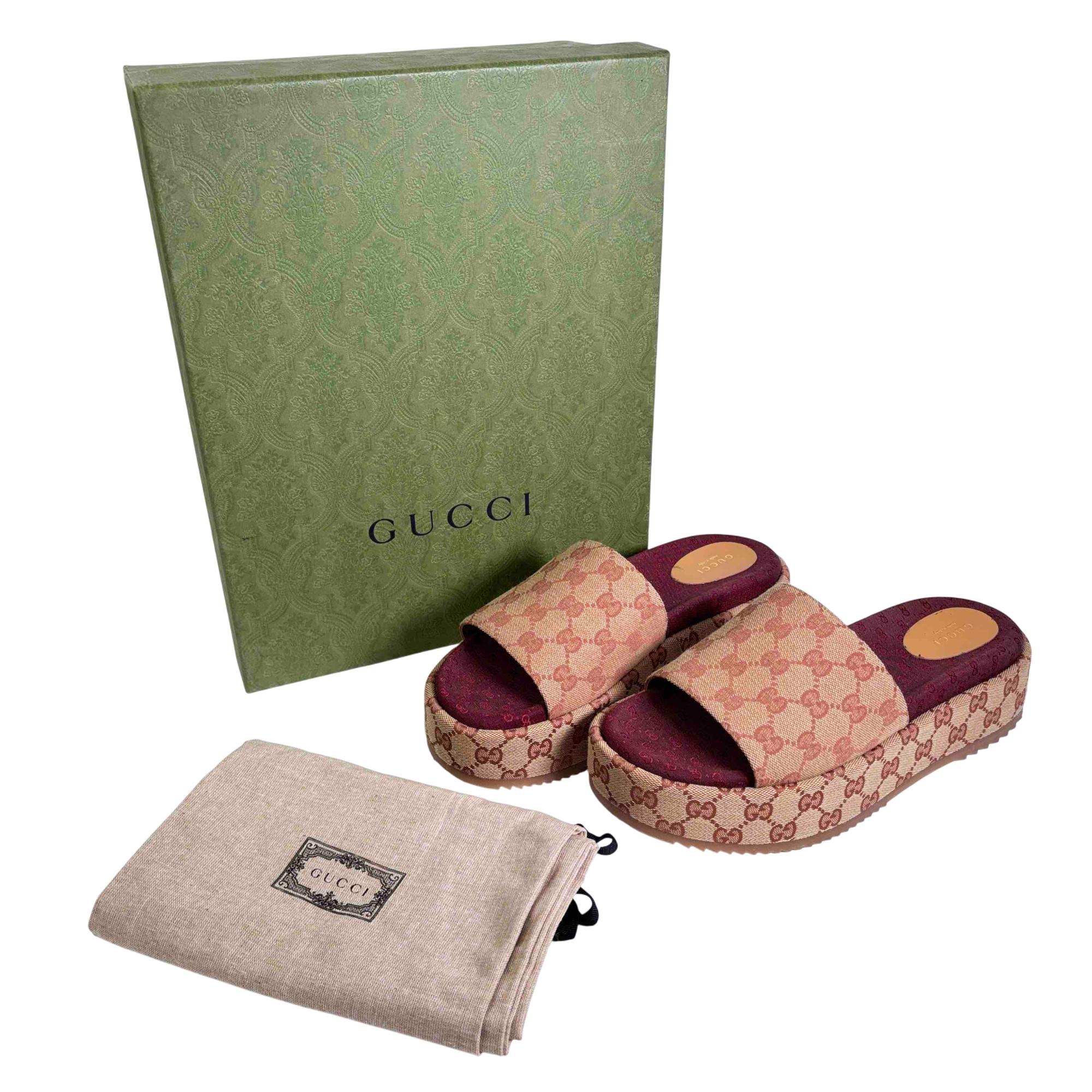 Gucci 573018 GG Canvas Angelina Platform Slide Sandals