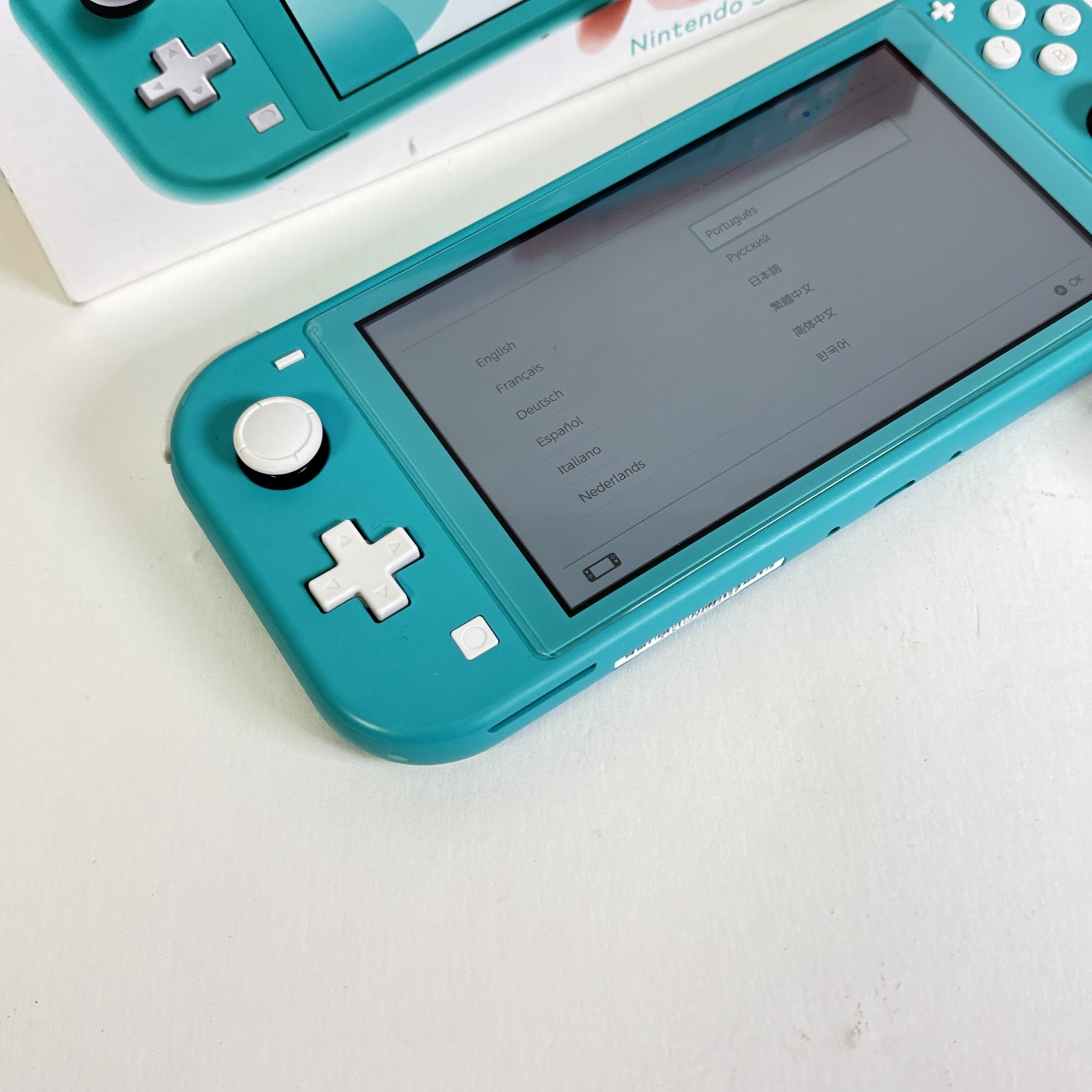 Nintendo HDH-001 Switch Lite 32GB Video Game Console - Turquoise