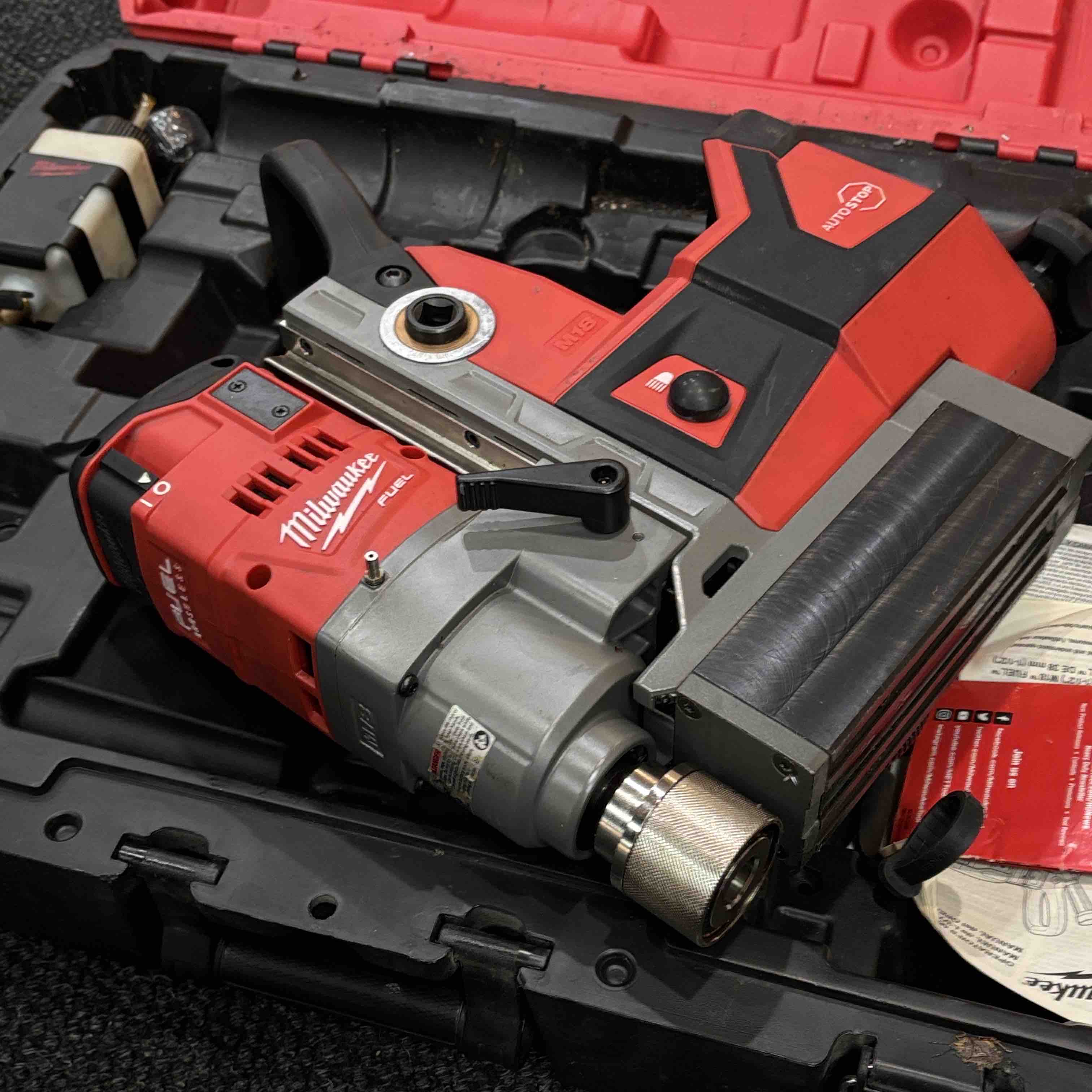Milwaukee 2788-22HD M18 FUEL Li-ion Lineman High Demand Magnetic