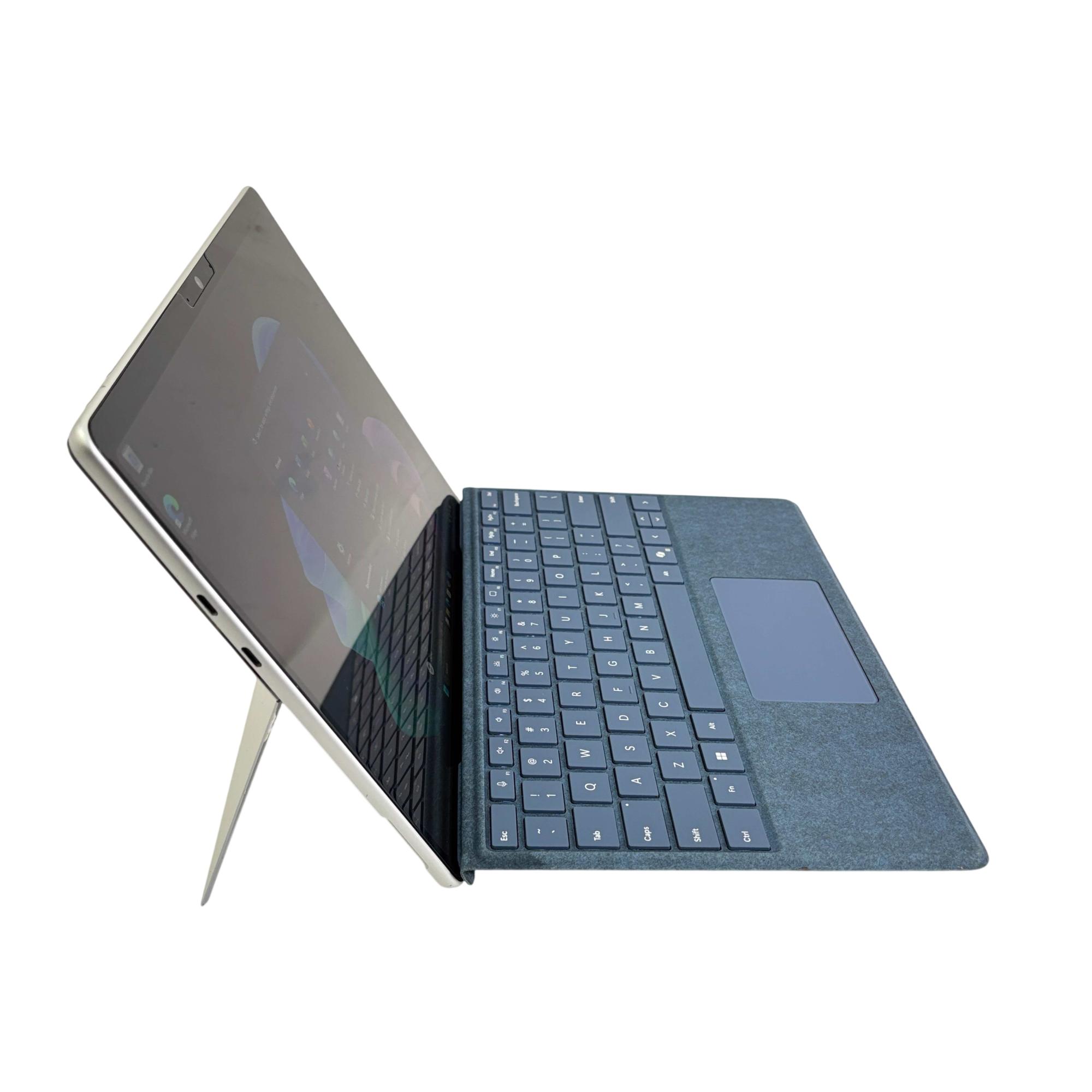 Microsoft Surface Pro (2076) Snapdragon X 3.4GHz 16GB RAM 512GB