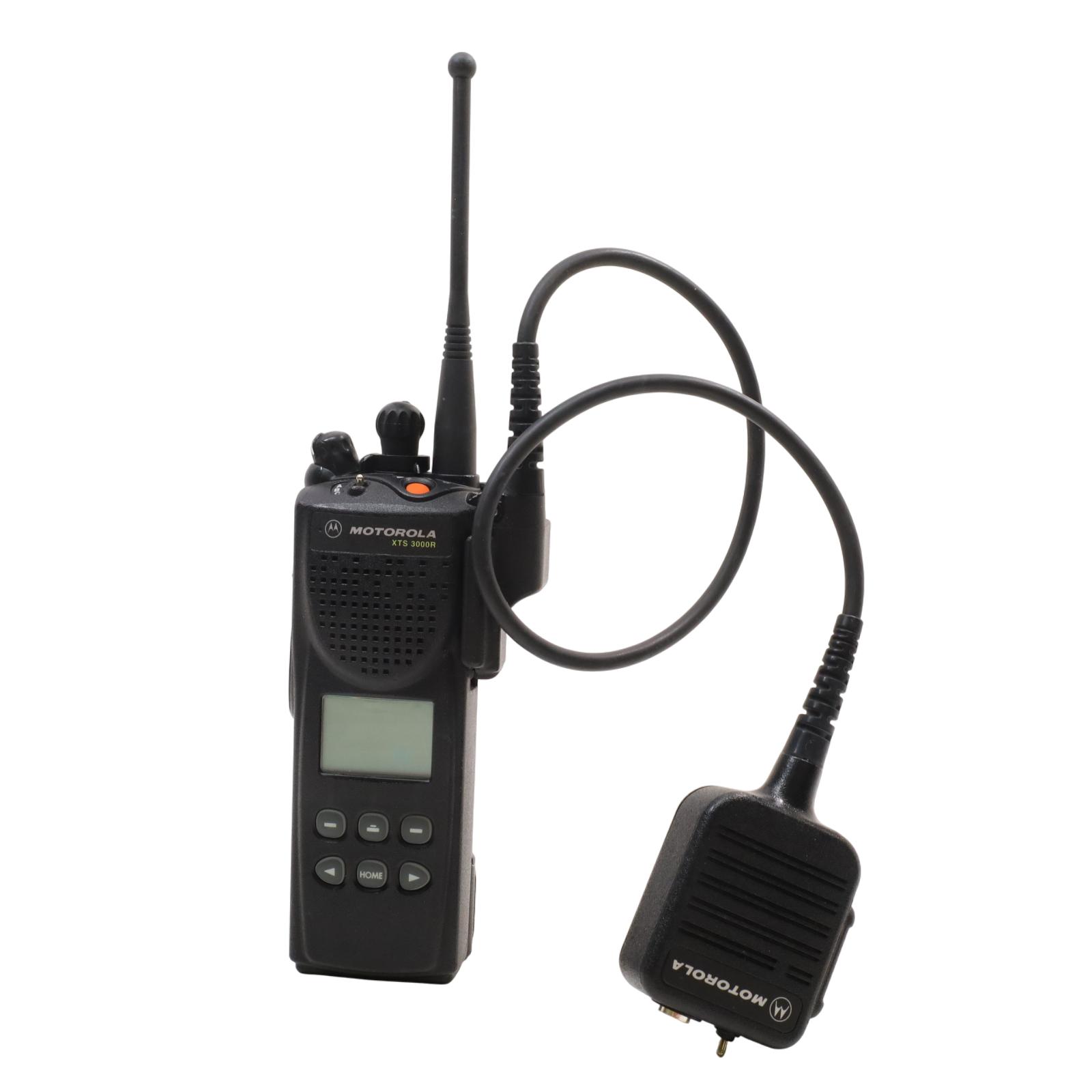 Motorola XTS 3000R Model II UHF Portable Handheld Digital Two-Way