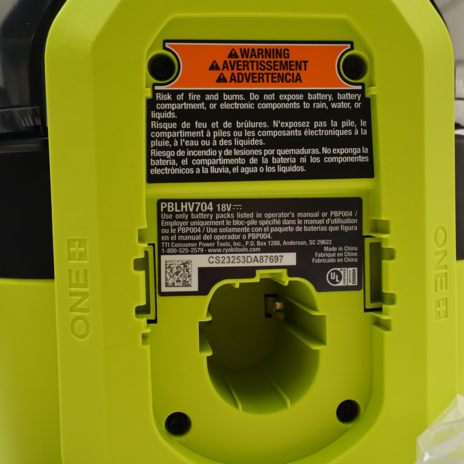 Ryobi ONE+ HP PBLHV704B 18V SWIFTClean Brushless Spot and Carpet