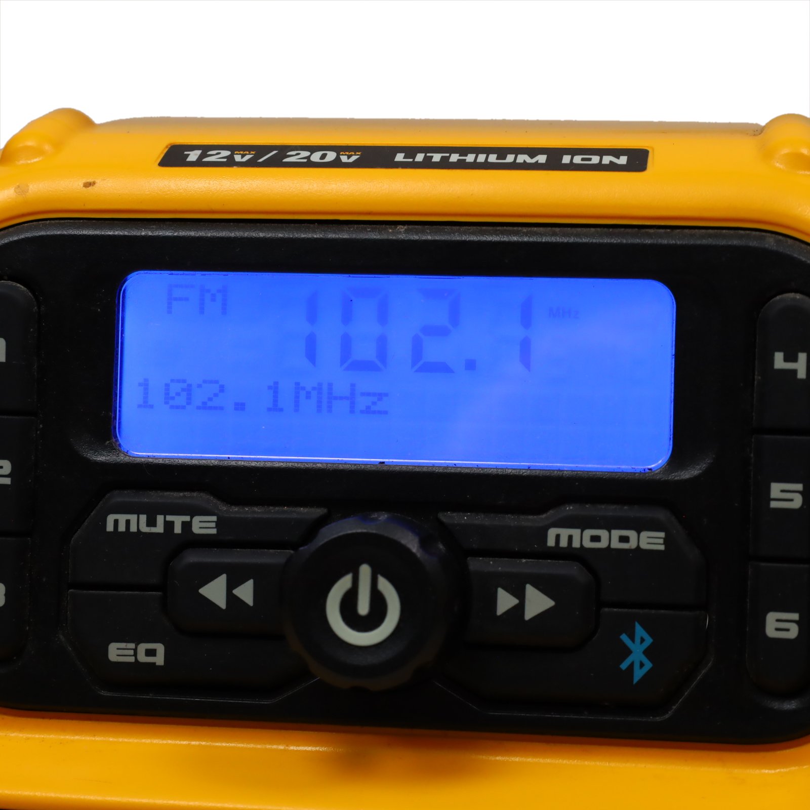 DeWalt DCR028 20V MAX Compact Cordless Bluetooth Radio - 4.0Ah Battery