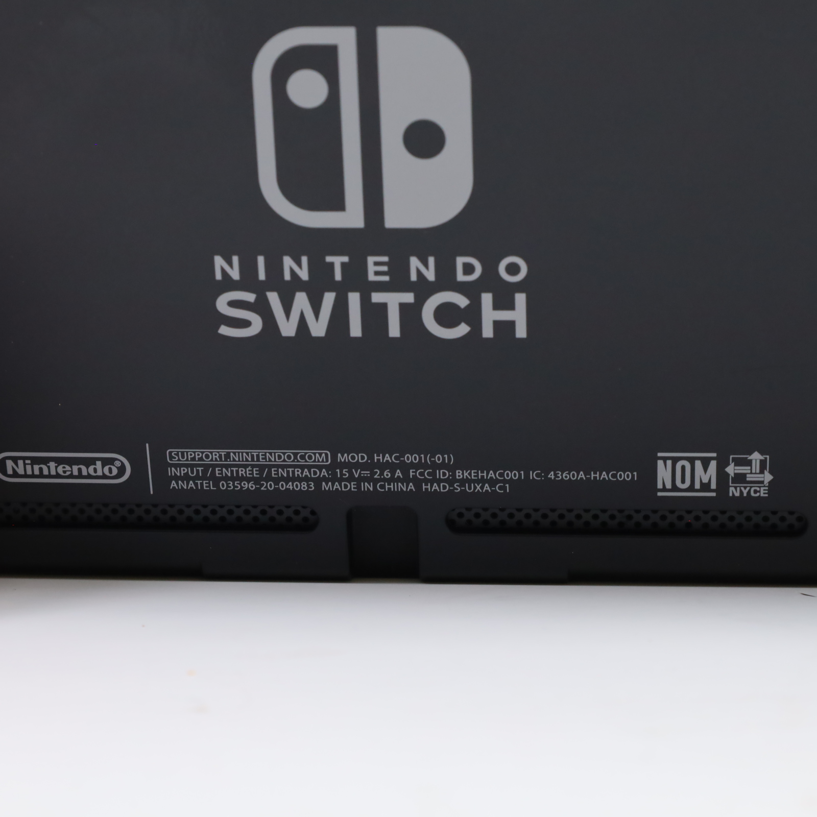 Nintendo Switch HAC-001(-01) 32GB Video Game System - Blue/Red (1078)