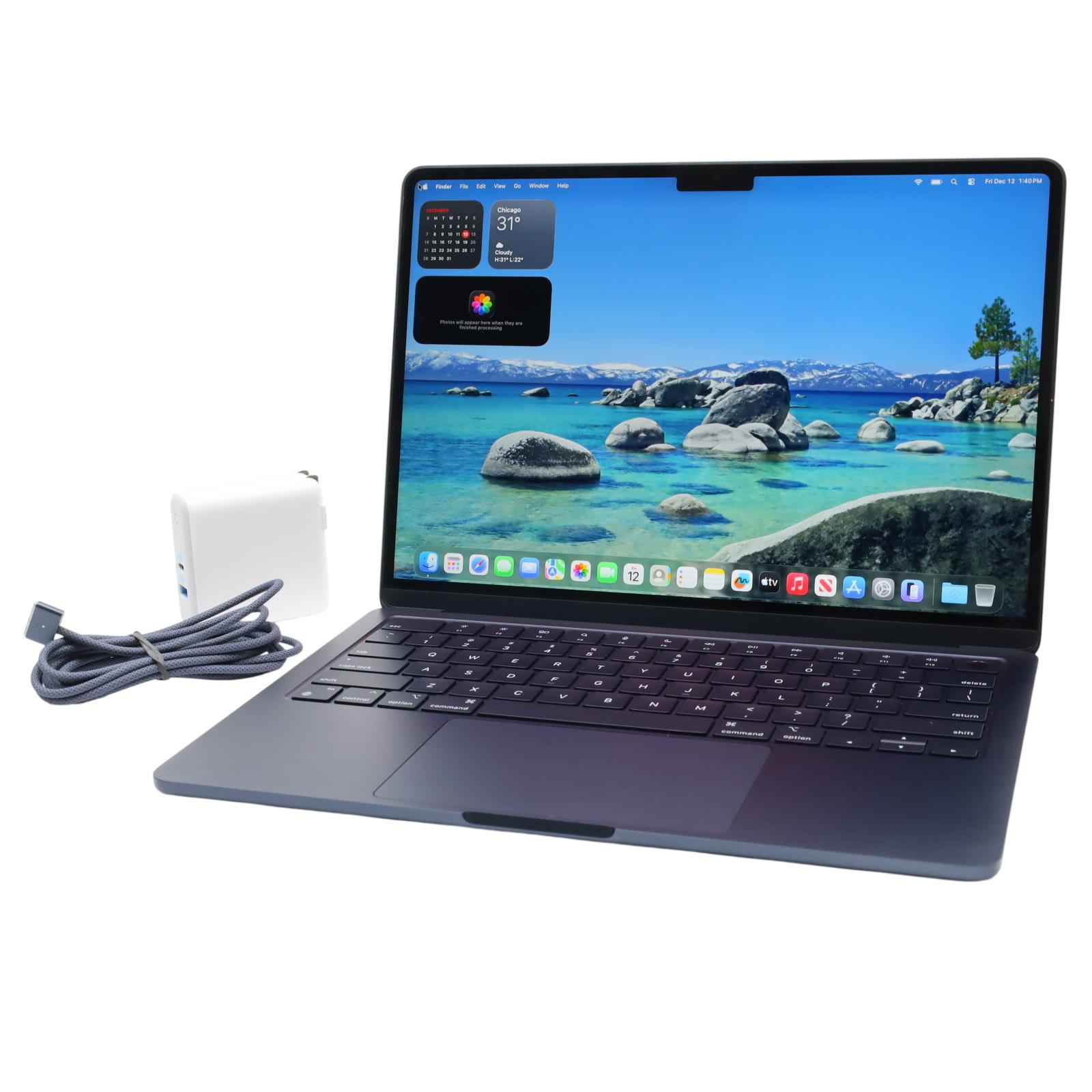 美品　MacBook Air MLY33J/A 256GB M2 2022年 63c87347-b130-4c17-b17f-