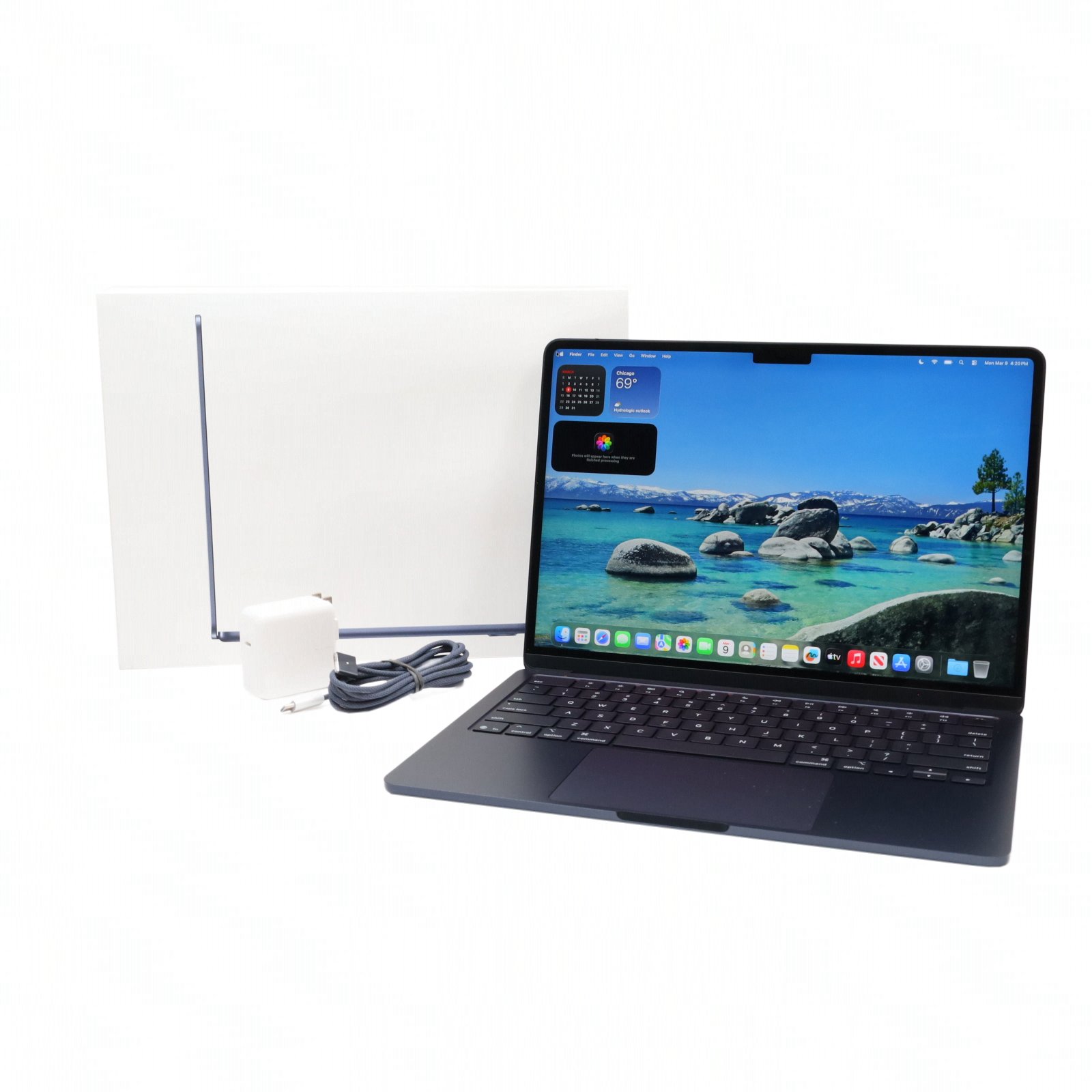 Apple MacBook Air 2025 MW123LL/A M4 Chip 10-Core 16GB RAM 256GB 