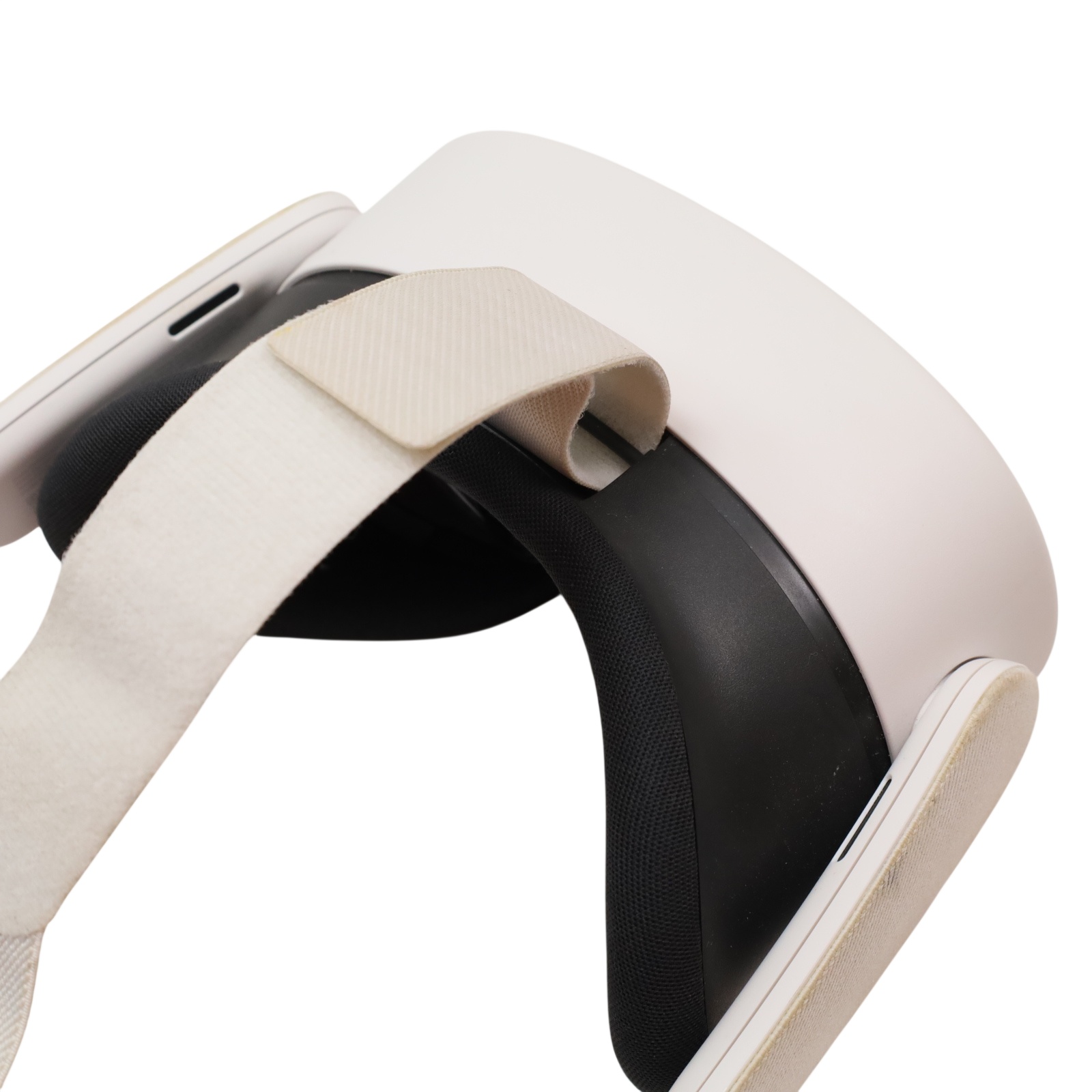Meta Quest 3S 128GB All-in-One Virtual Reality Headset (8813)