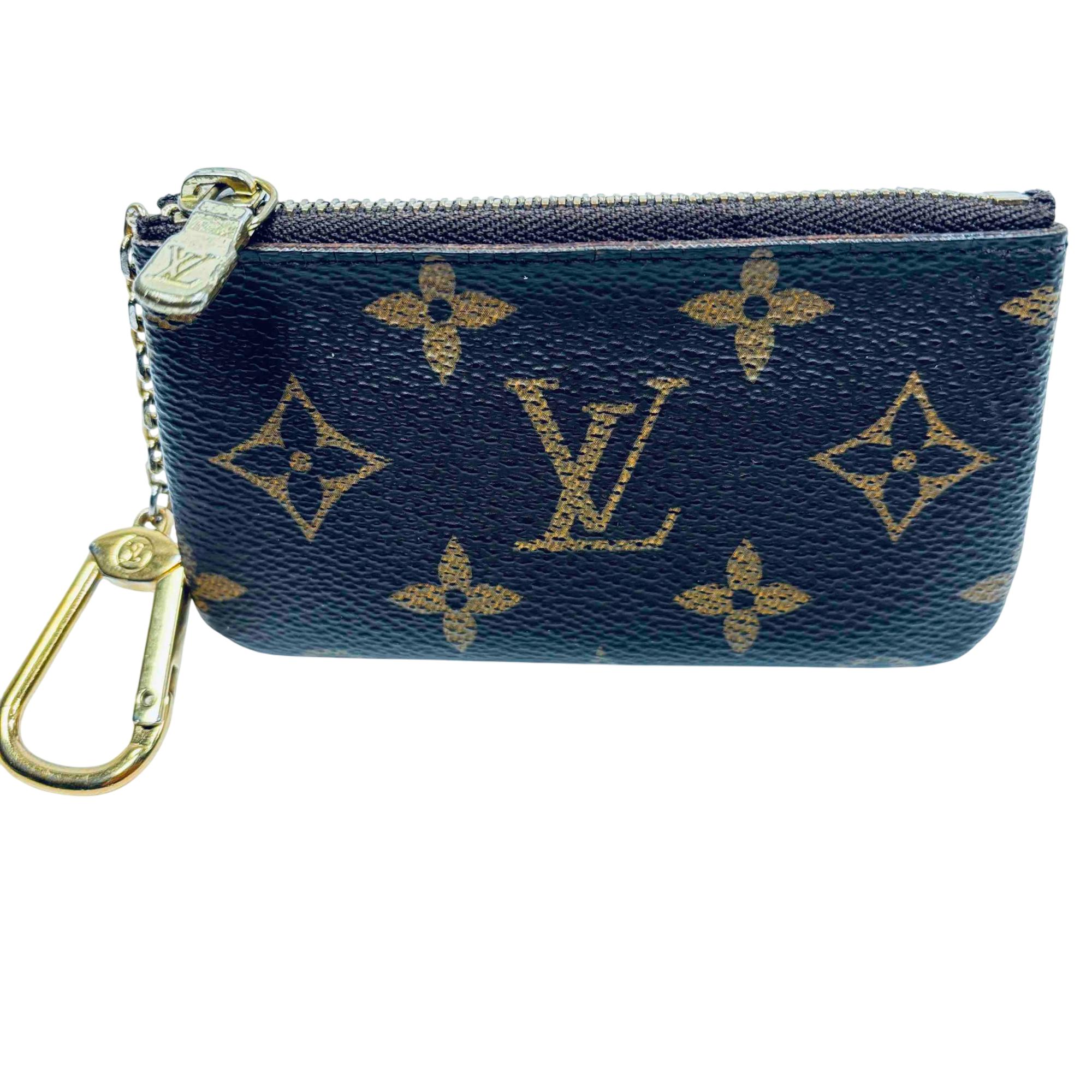 Louis Vuitton Monogram Canvas Key Pouch Gold Chain Hook 4.5