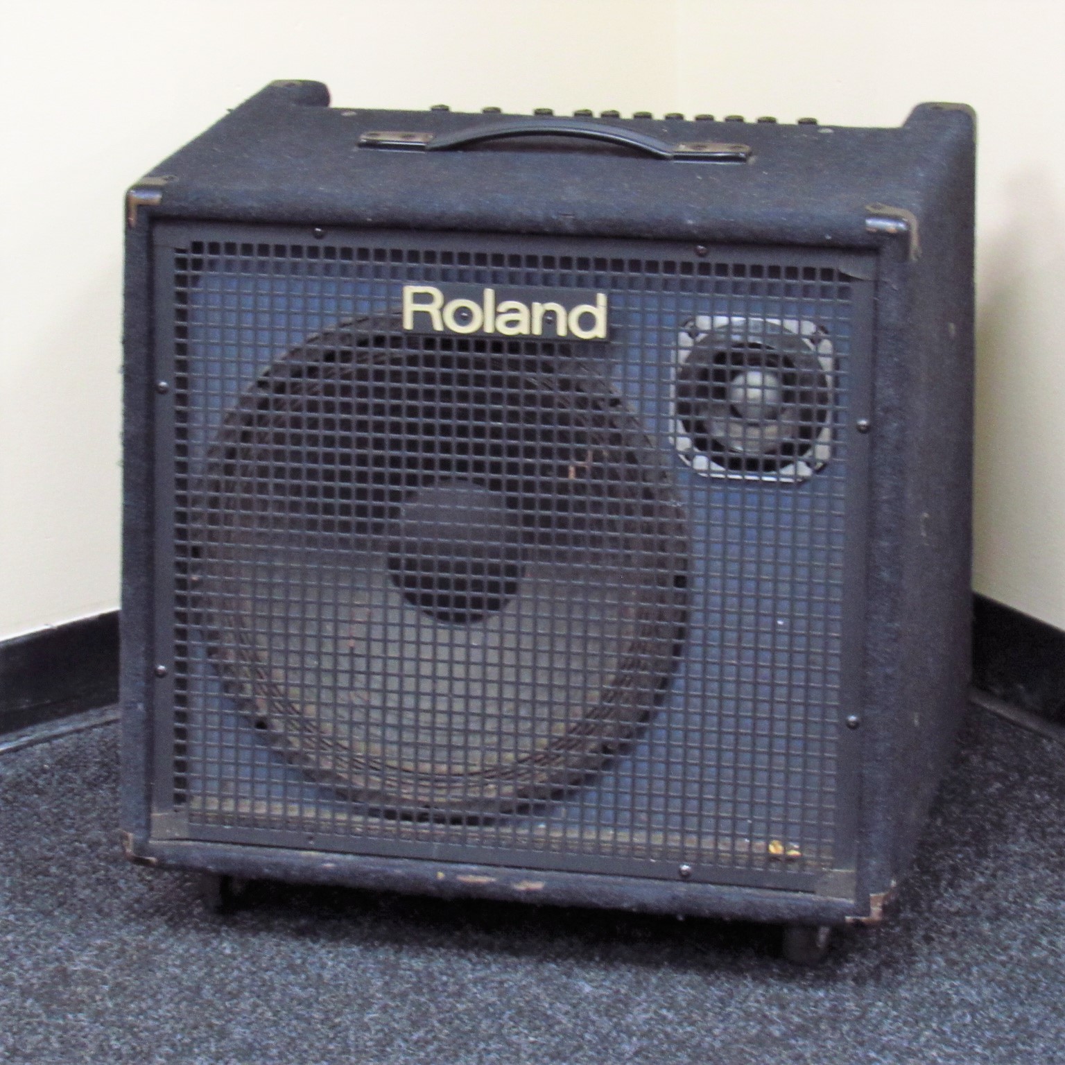 Roland KC-500 150W 1x15'' Keyboard Amplifier - Local Pick-Up