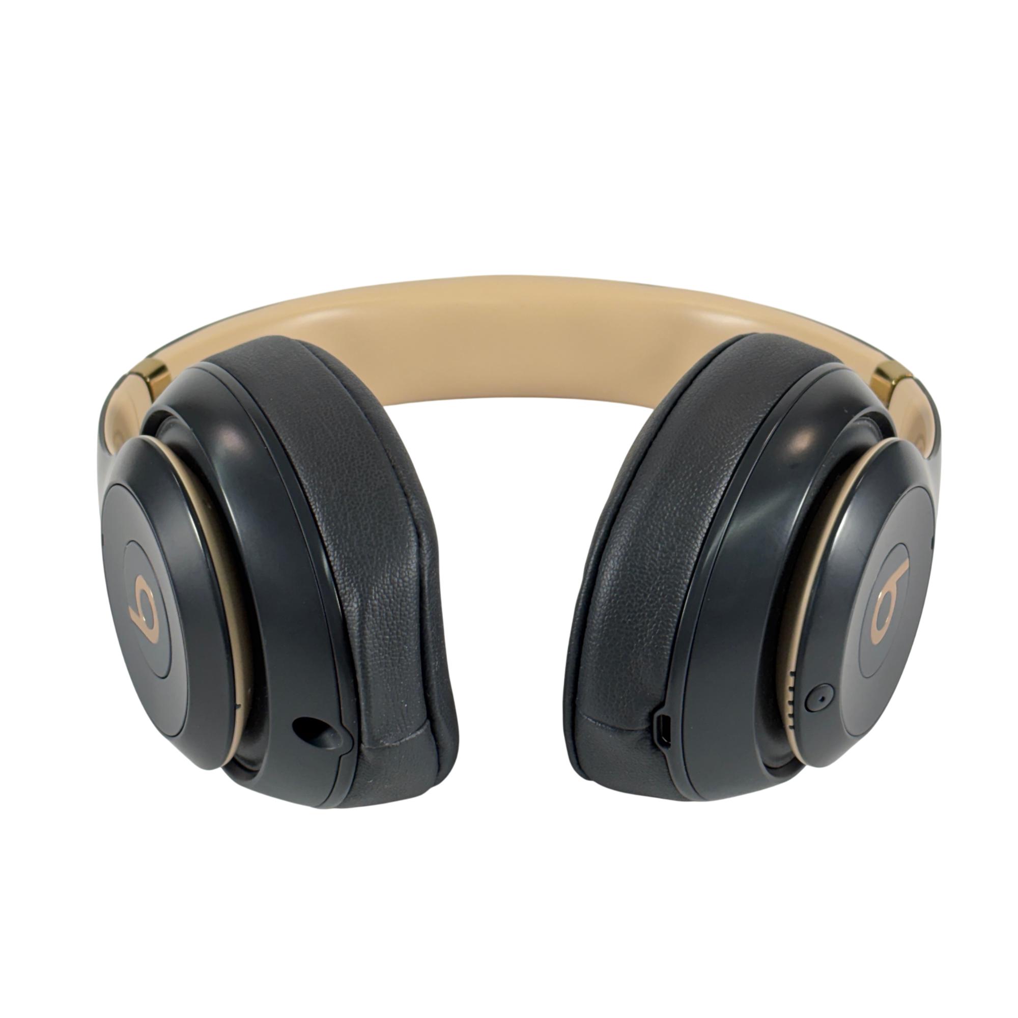 Beats by Dr. Dre Studio3 Wireless A1914 Noise Cancelling Wireless