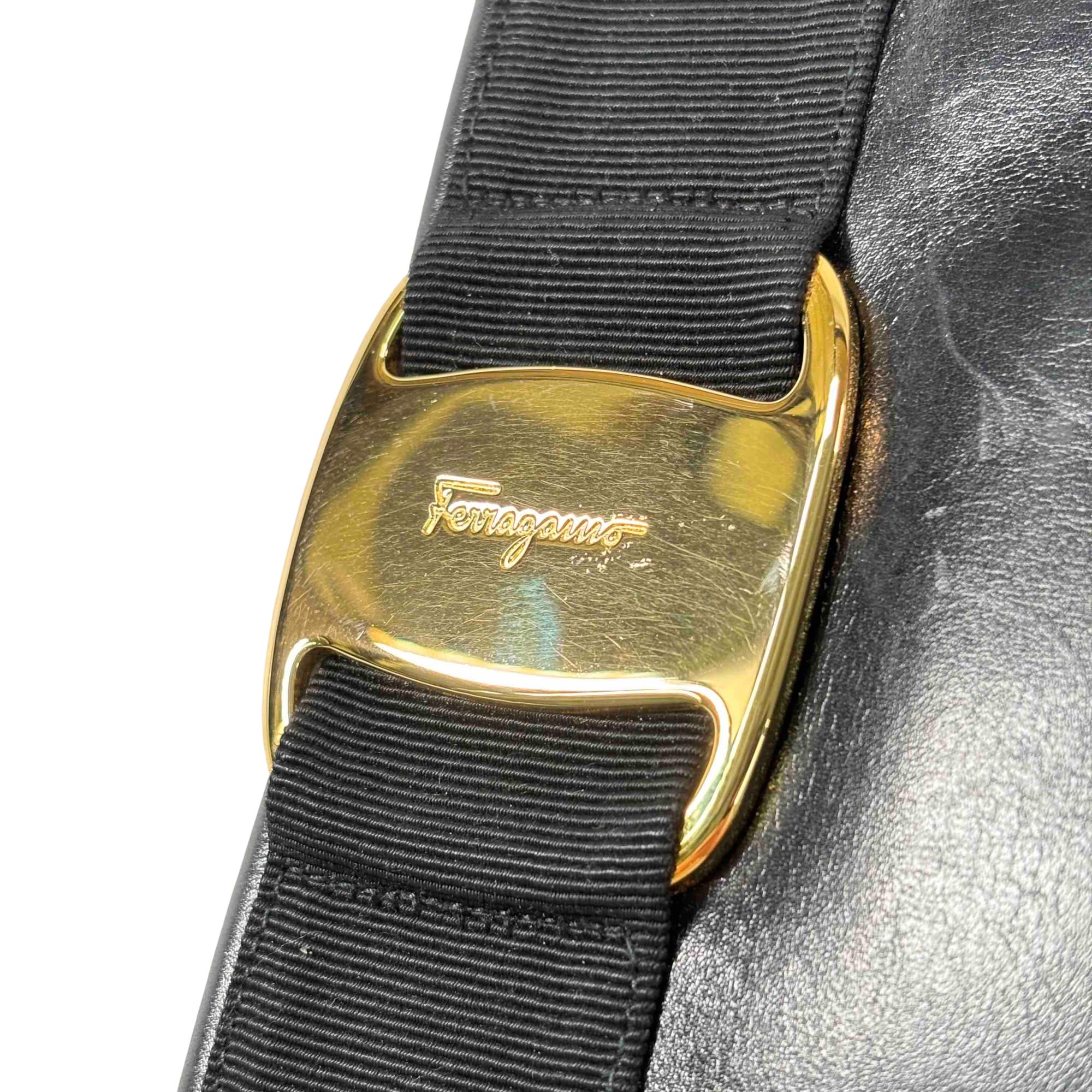 Salvatore Ferragamo Black Leather Luxury Fashion Shoulder Bag