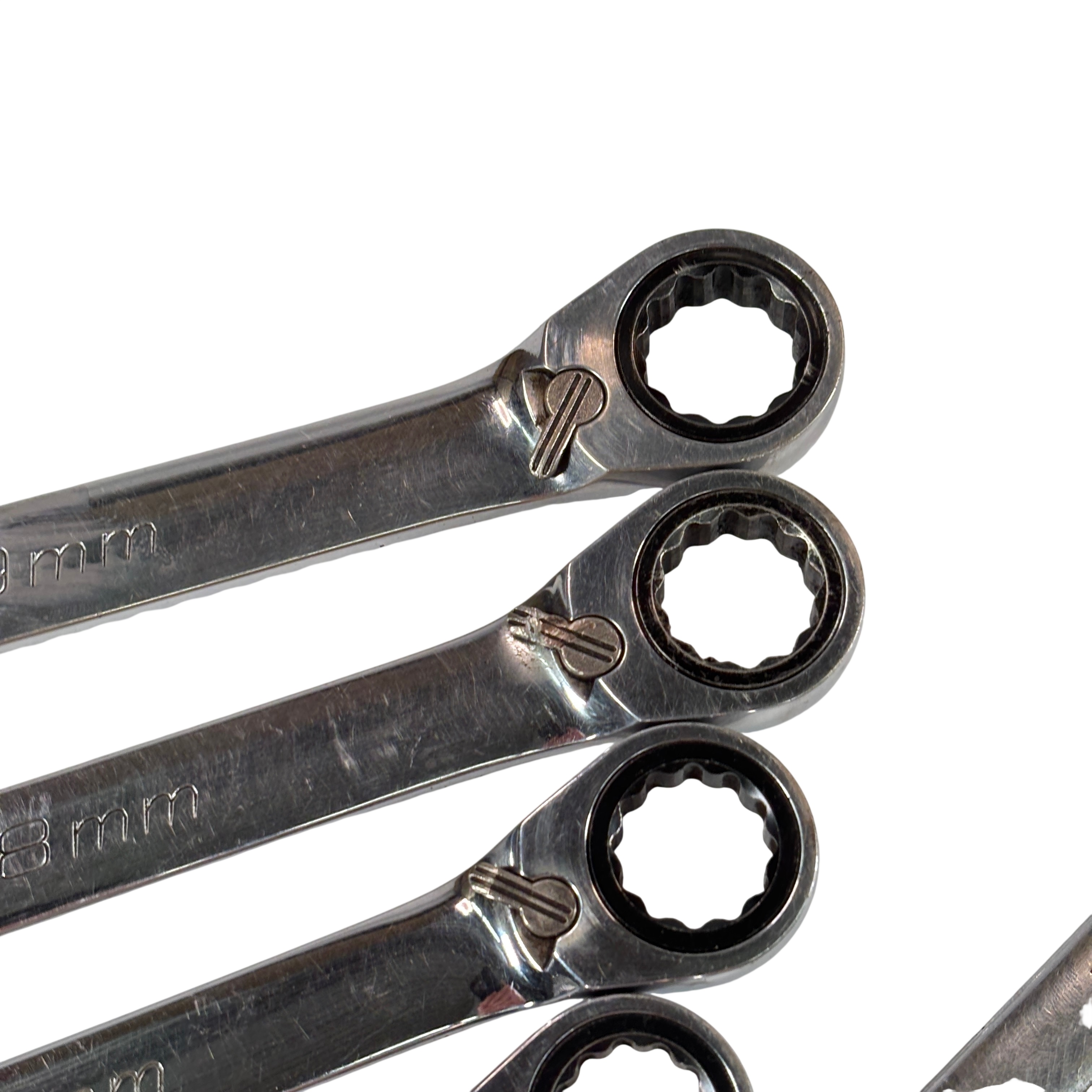 ICON 64841 10pc Professional Metric Ratcheting Combination Wrench Set