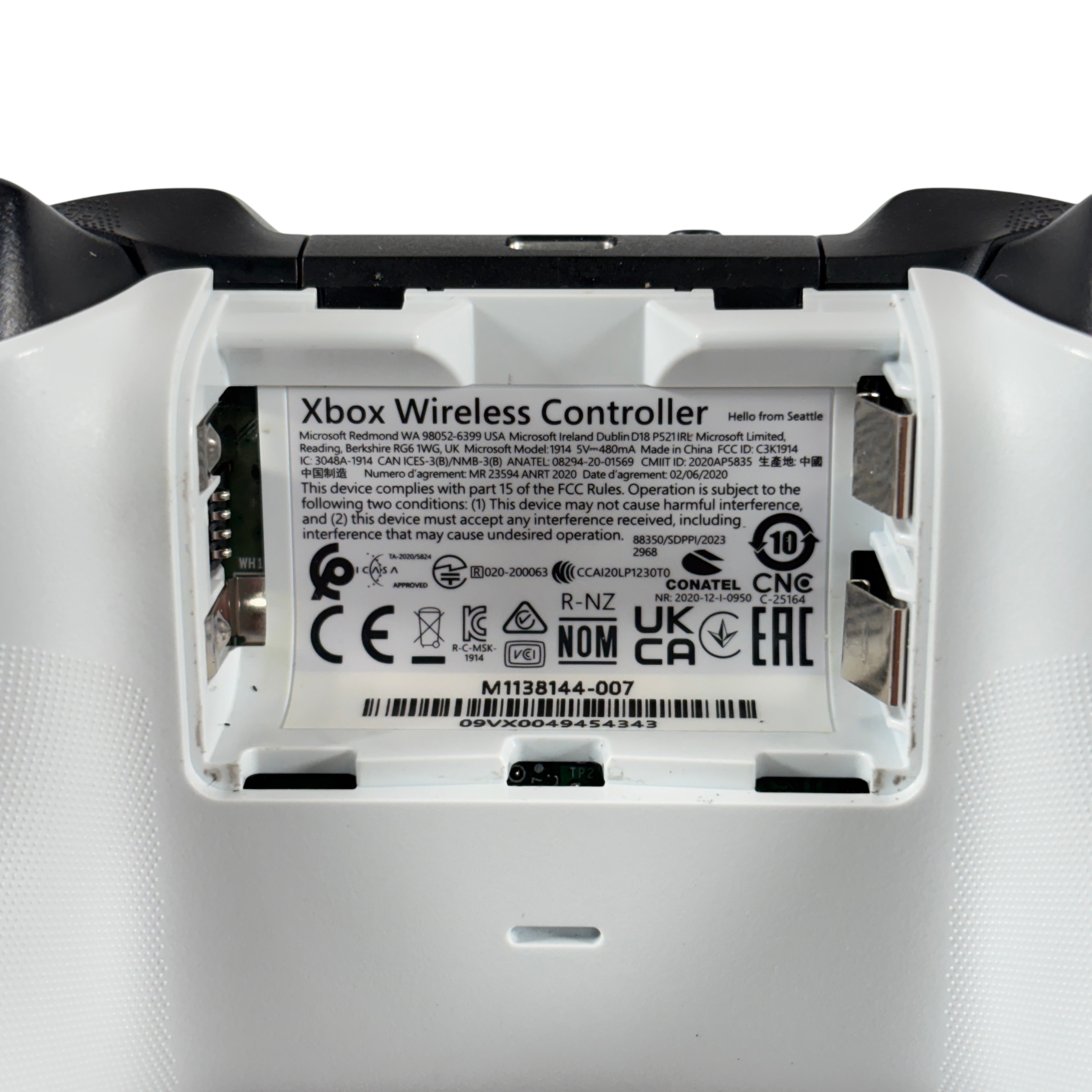 Microsoft Xbox Controller 1914 Bluetooth Hybrid D-pad Button Mapping ...