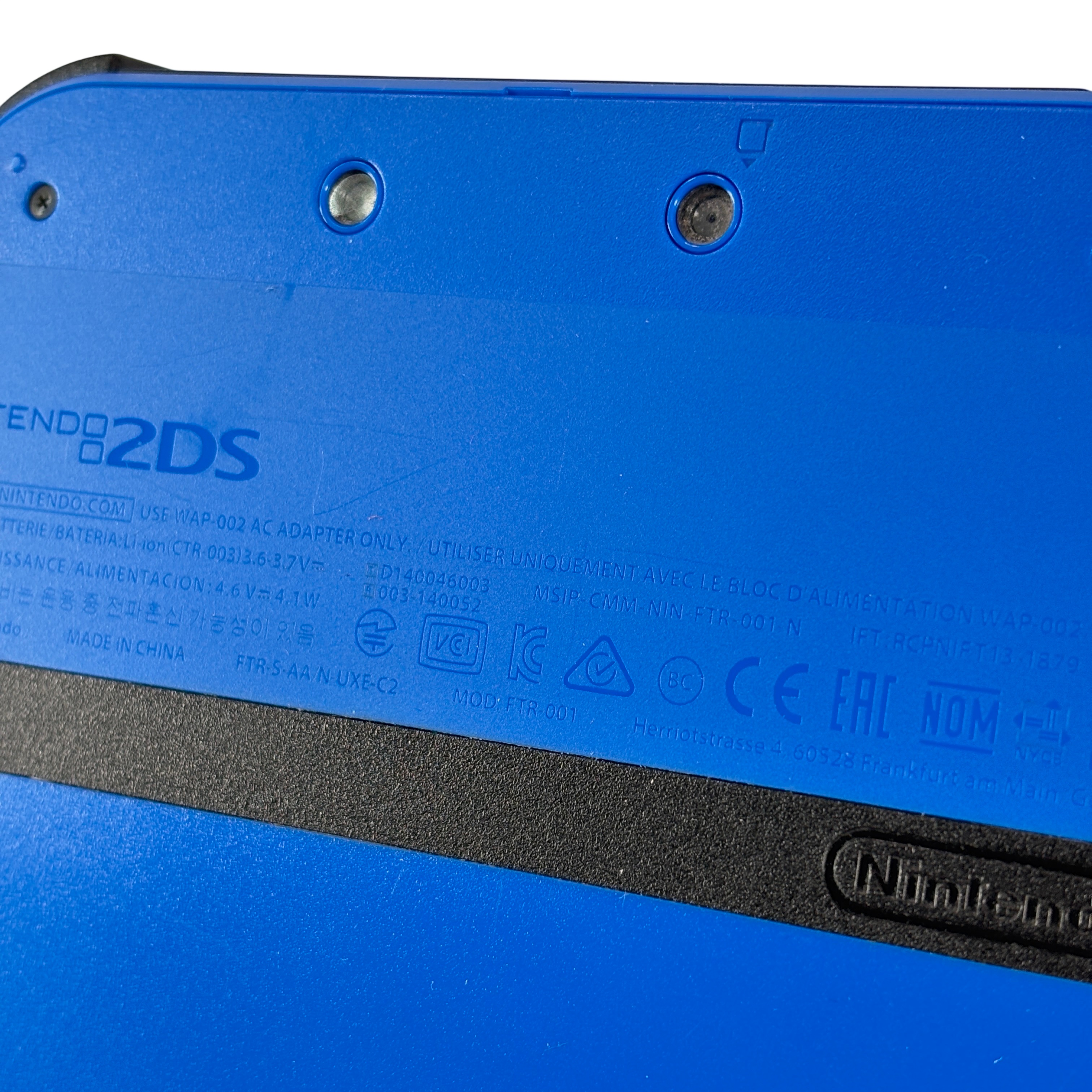 2d Ds Nintendo 2DS FTR-001 Dual Screen 2D Handheld Video Game Console