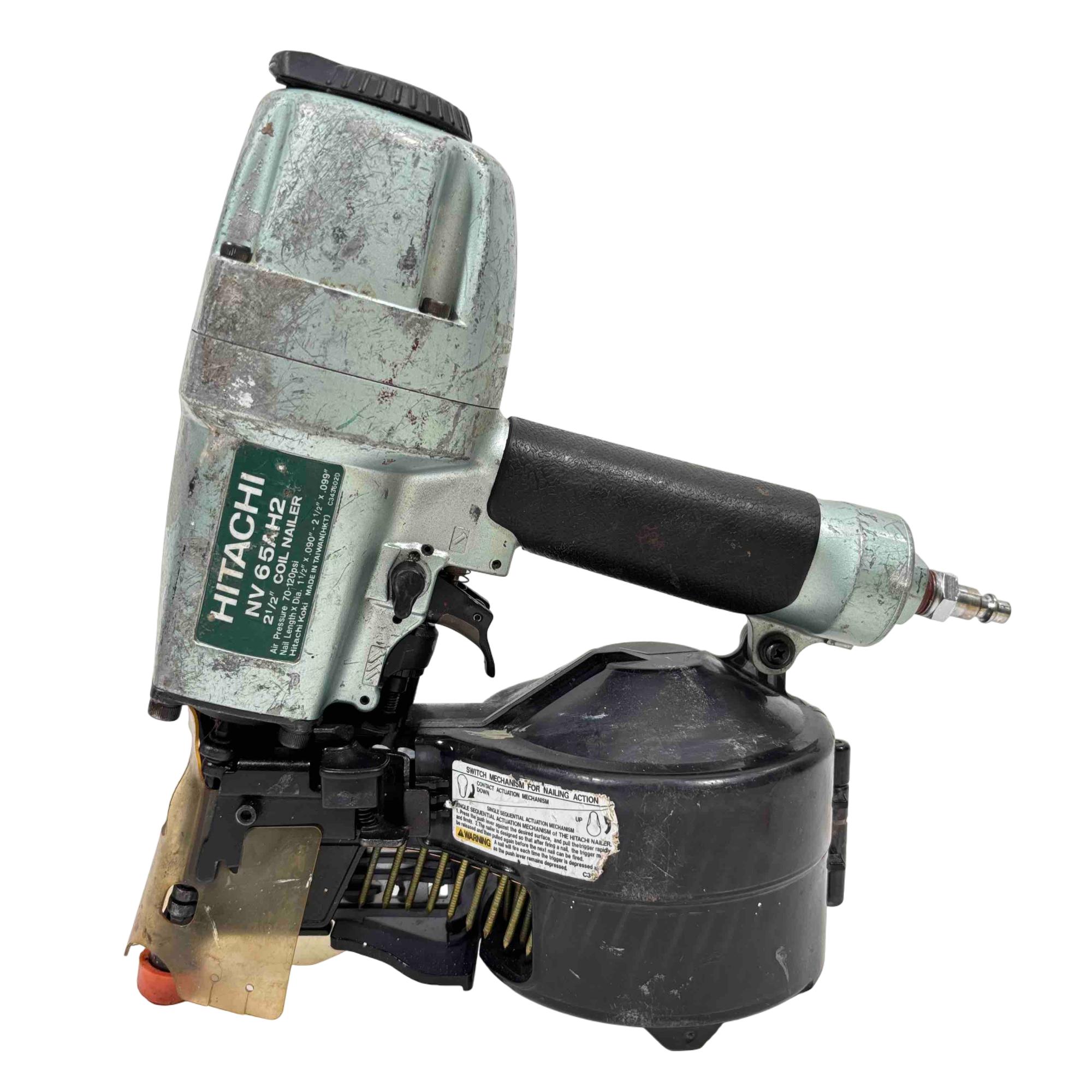 Hitachi NV65AH2 2-1/2-in 15 -Degree Pneumatic Siding Nailer