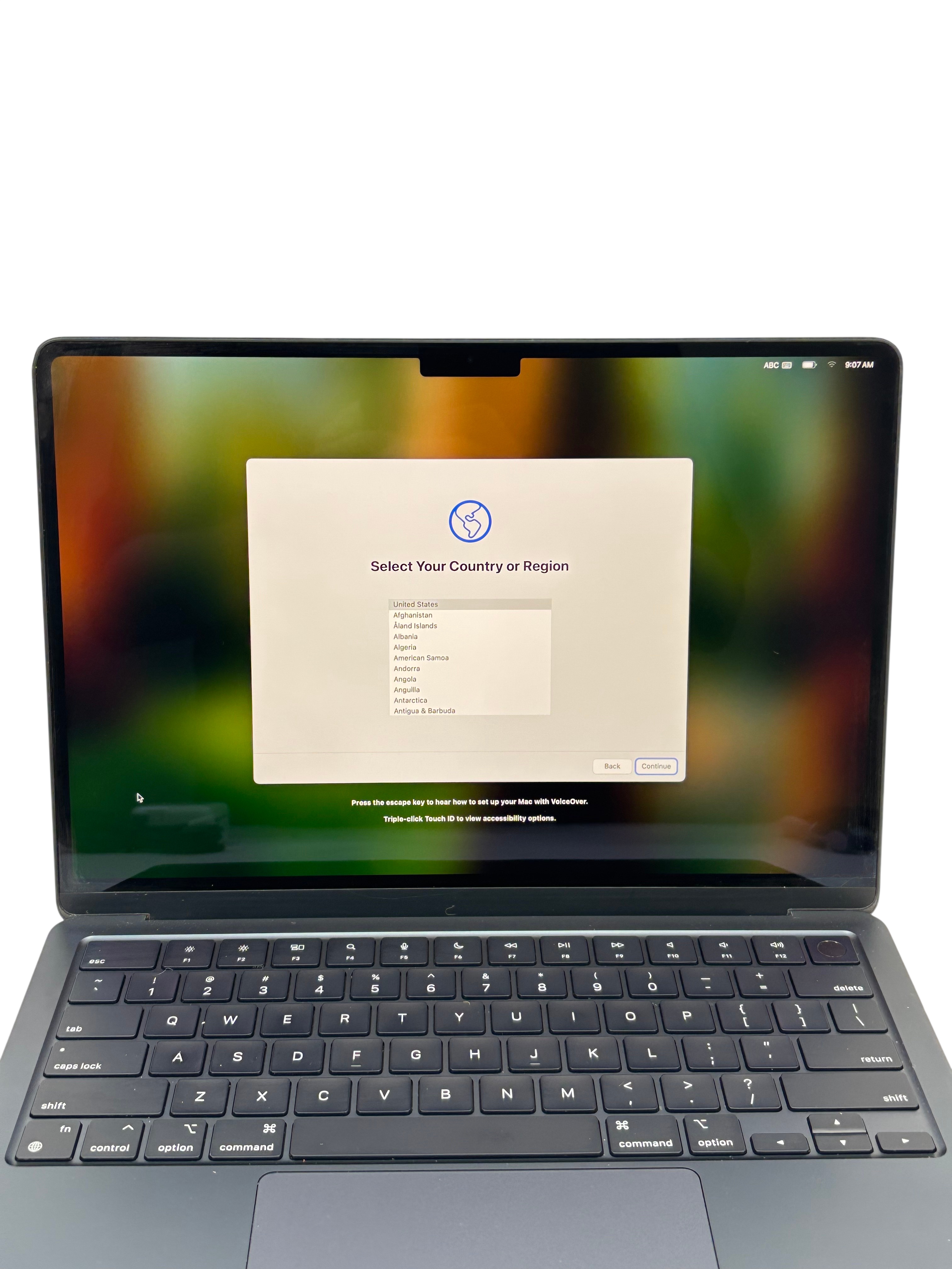 Apple MacBook Air 8GB / 256GBモデル Apple MacBook Air MLY33LL/A (2022) M2 8CPU/8GPU 3.49GHz 8GB RAM