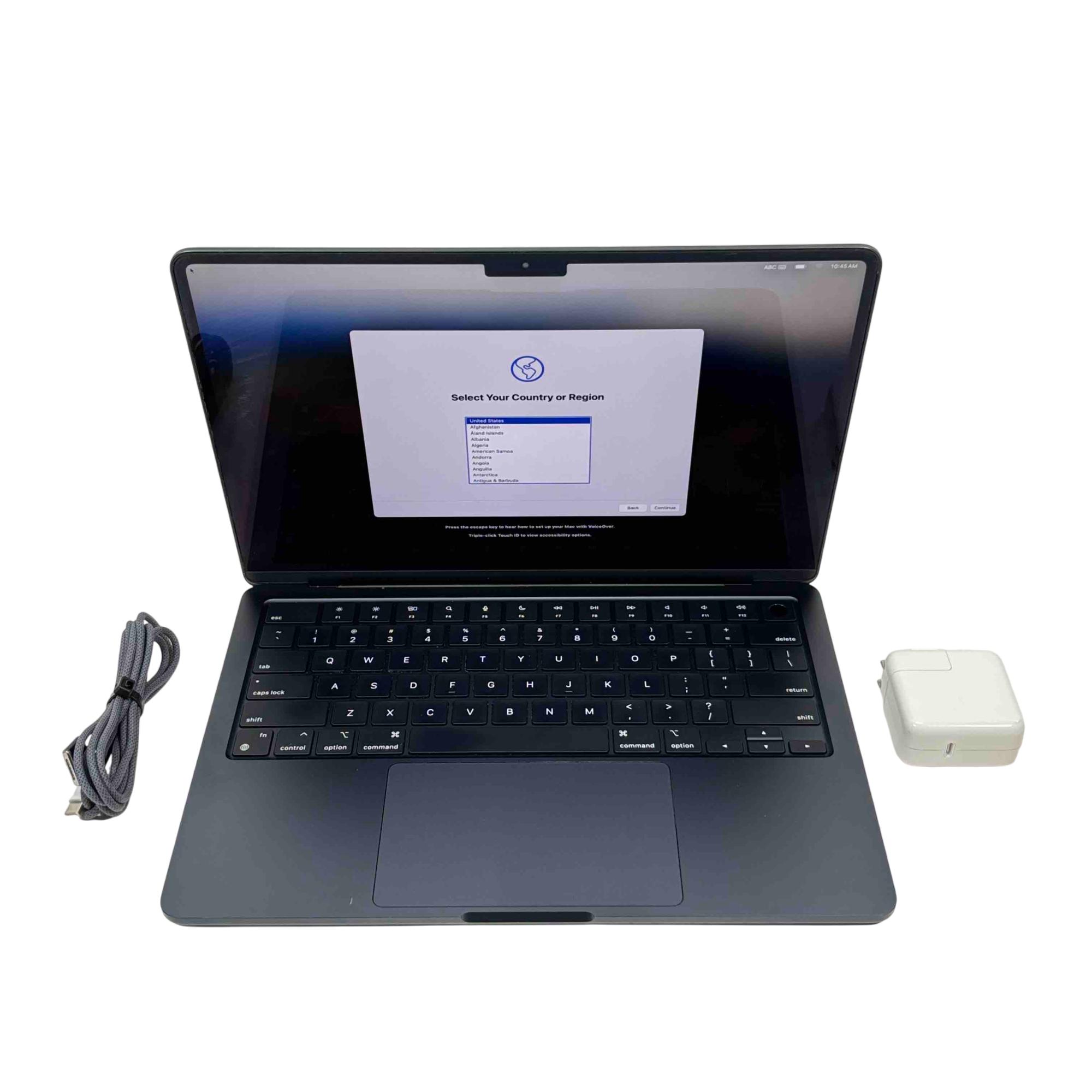 2022 13㌅MacBook Air 8CPUと8GPU M2 256GB Amazon.com: Apple 2022 MacBook Air with Apple M2 Chip with 8