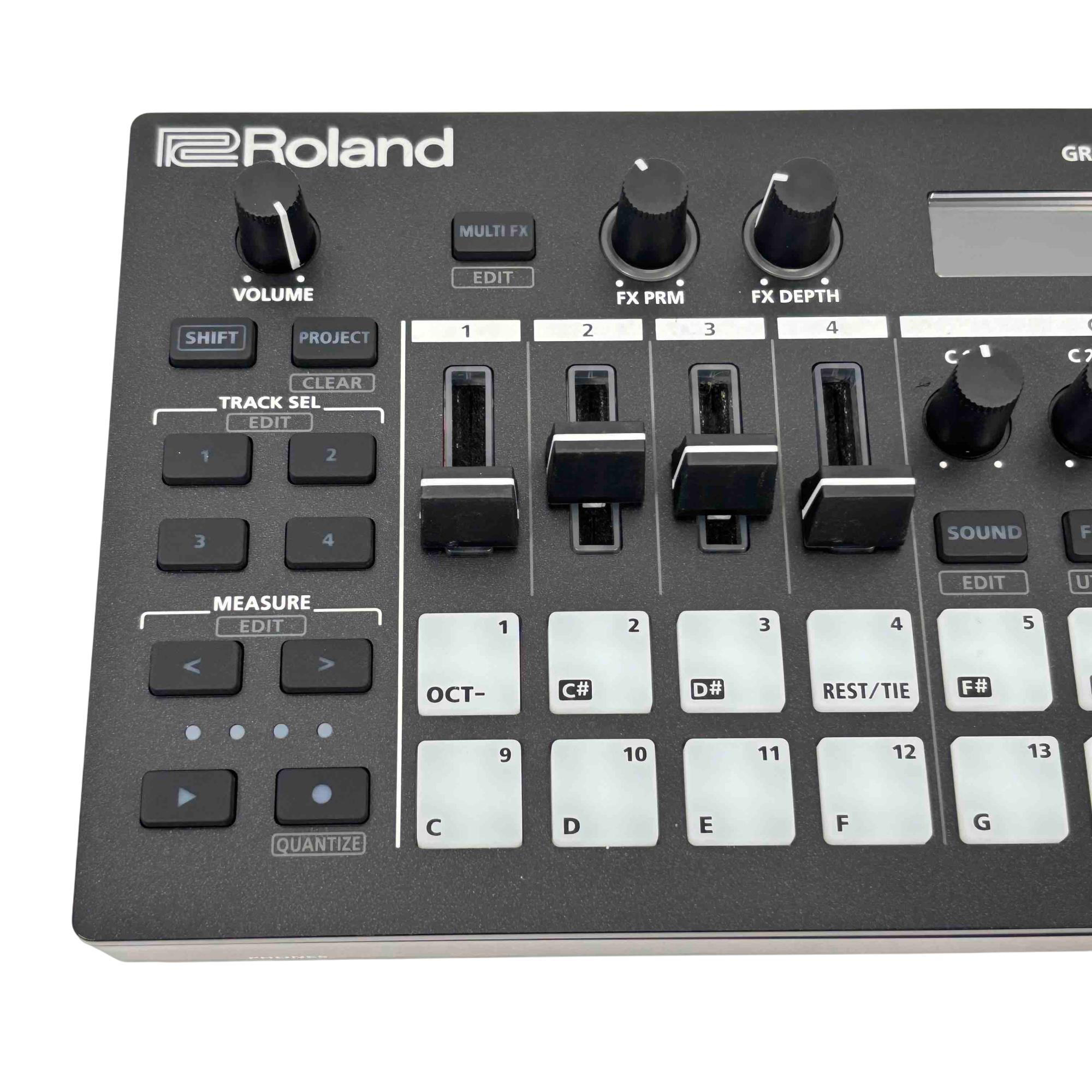 Roland MC-101 Groovebox Compact Music Production Workstation