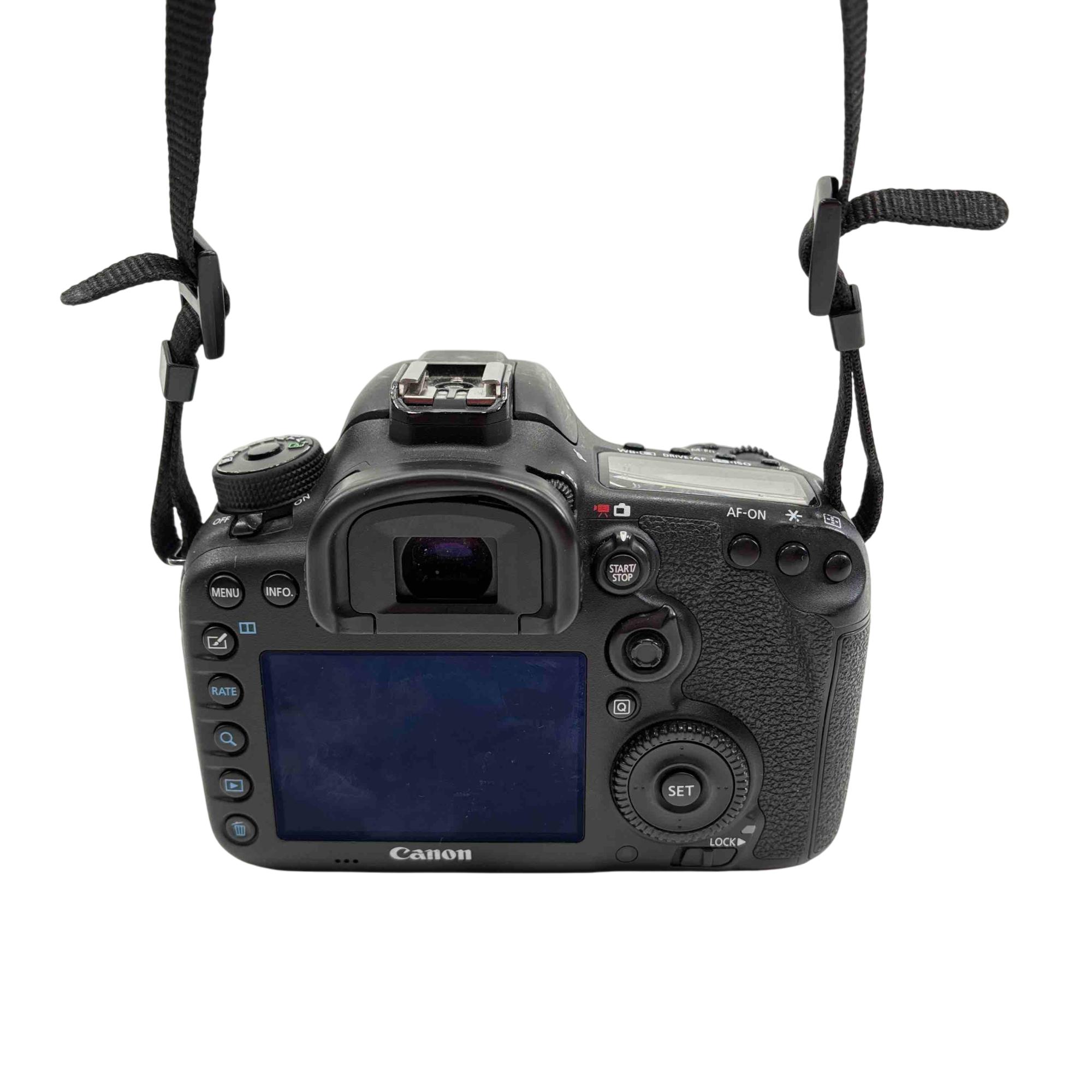 2月21日限定【2本】Canon EF-S18-55mm & 55-250mm Canon EF-S18-55mmと55-250mmの新旧キットレンズを比較してみる