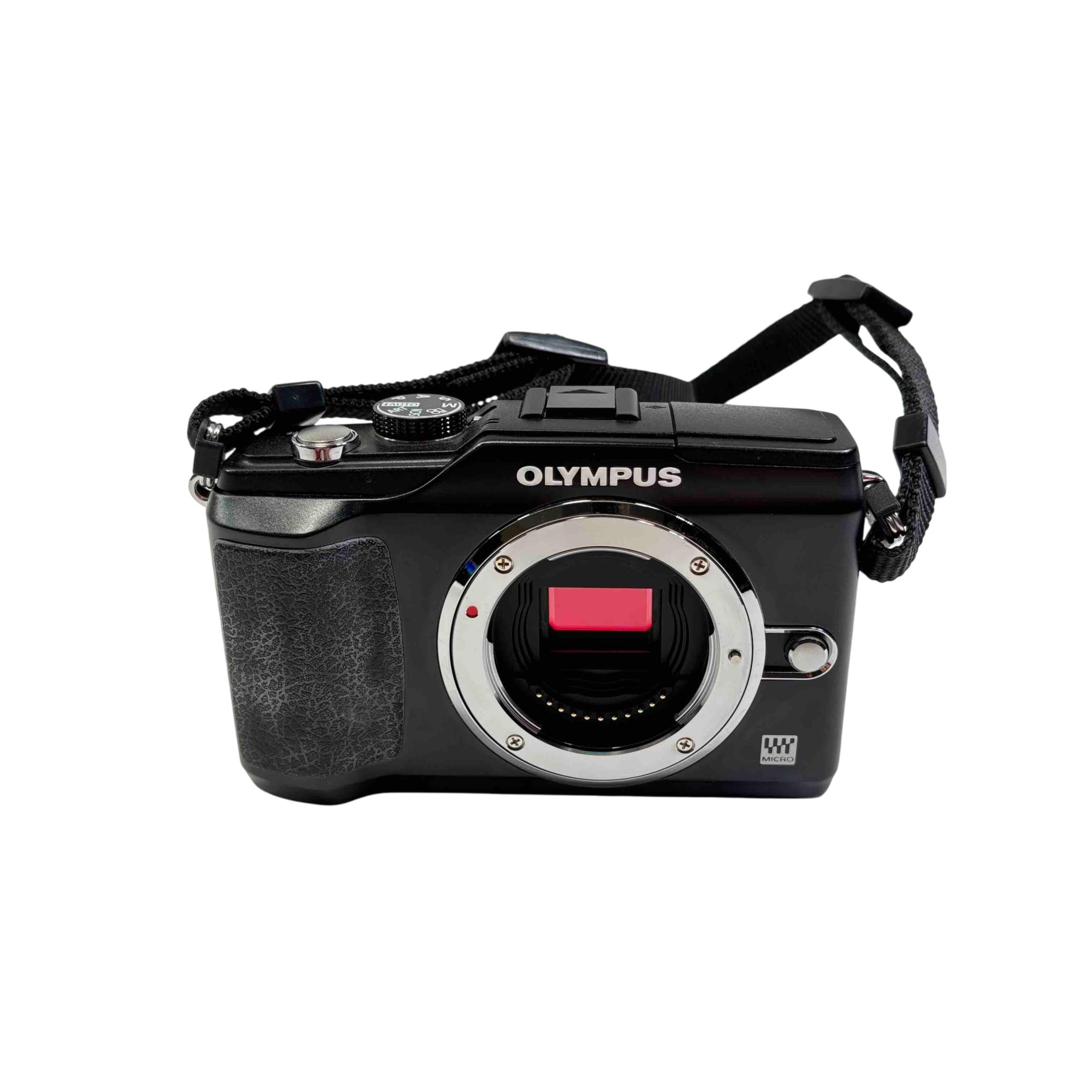 Amazon.com : Olympus PEN E-PL2 Black with 14-42 II Black and