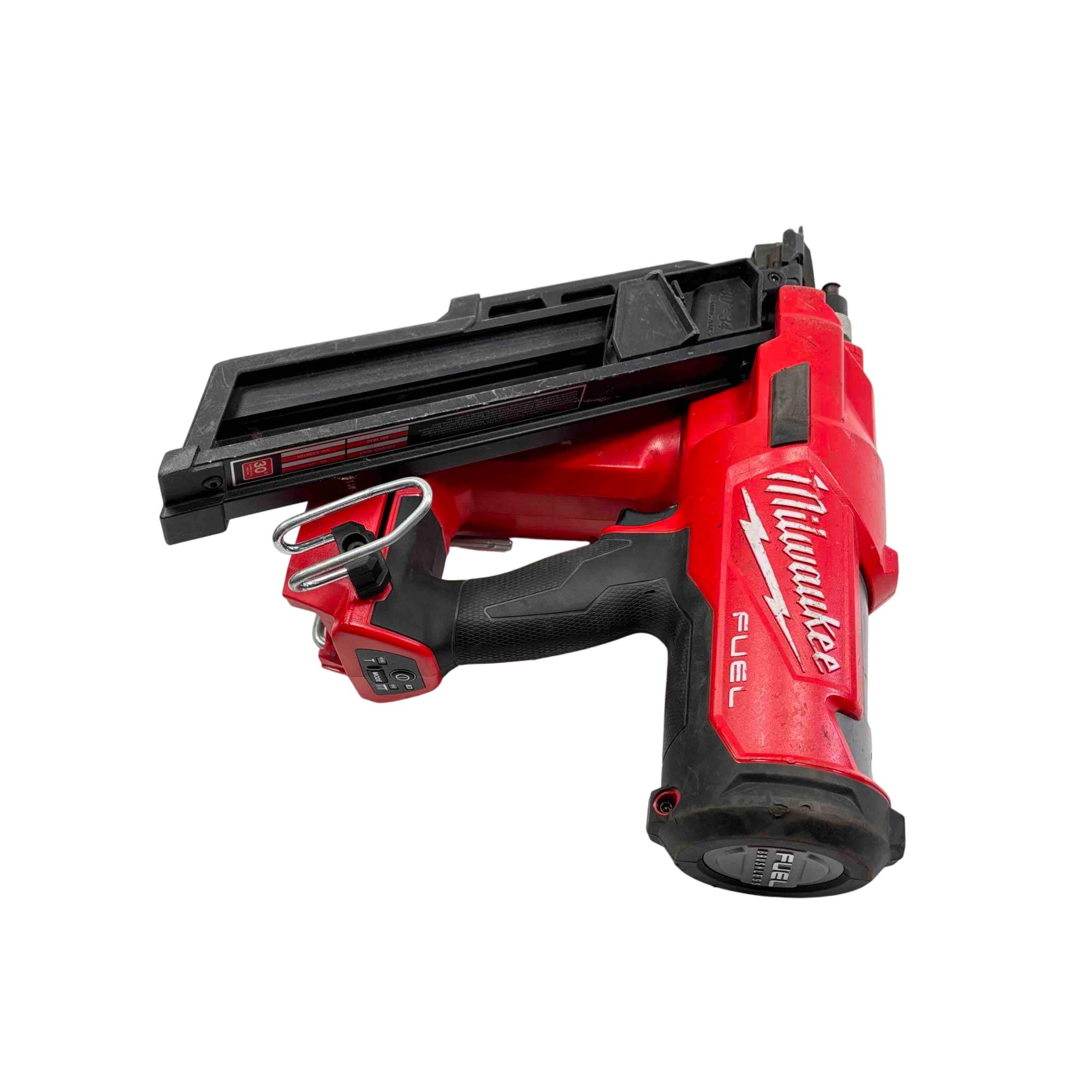 Milwaukee M18 FUEL 18V Brushless Cordless 3-1/2 in. 30-Degree Nailer W/ Hammer Drill/Impact Driver Kit w/ (3) Batteries & Charger
