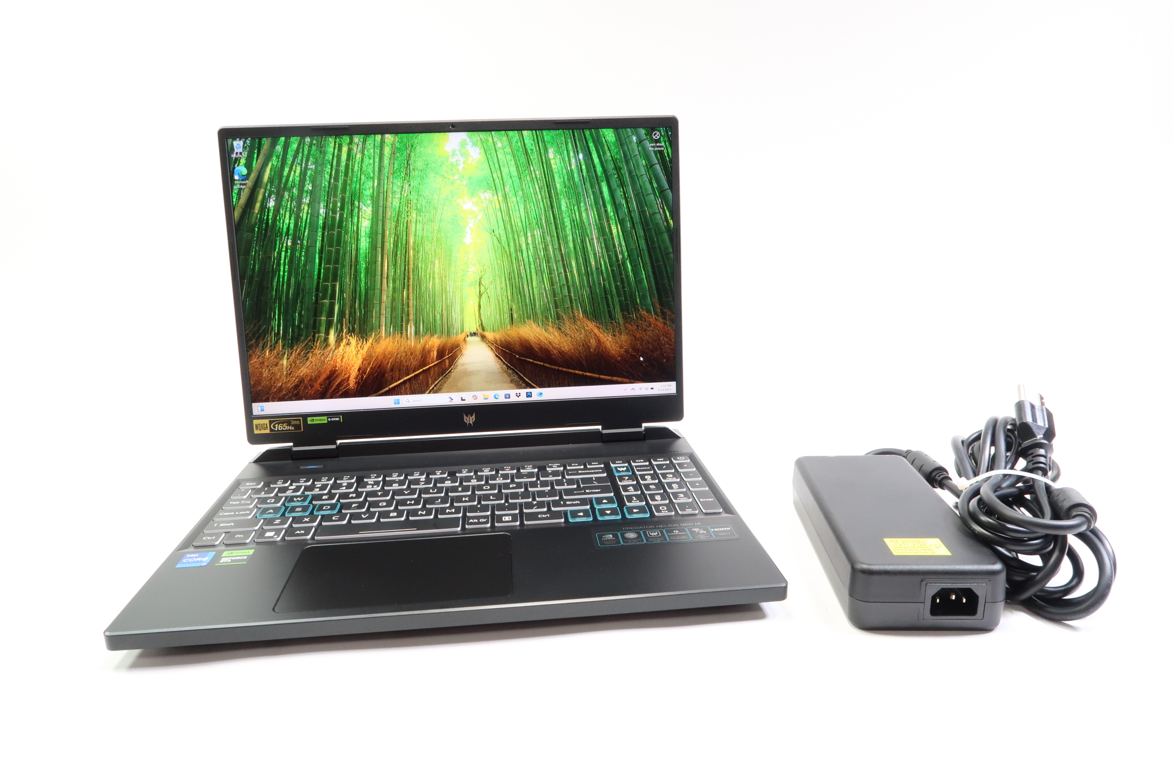 Acer Predator Helios Neo 16 N22Q22 Core i7-13700HX 2.1GHz 16GB RAM