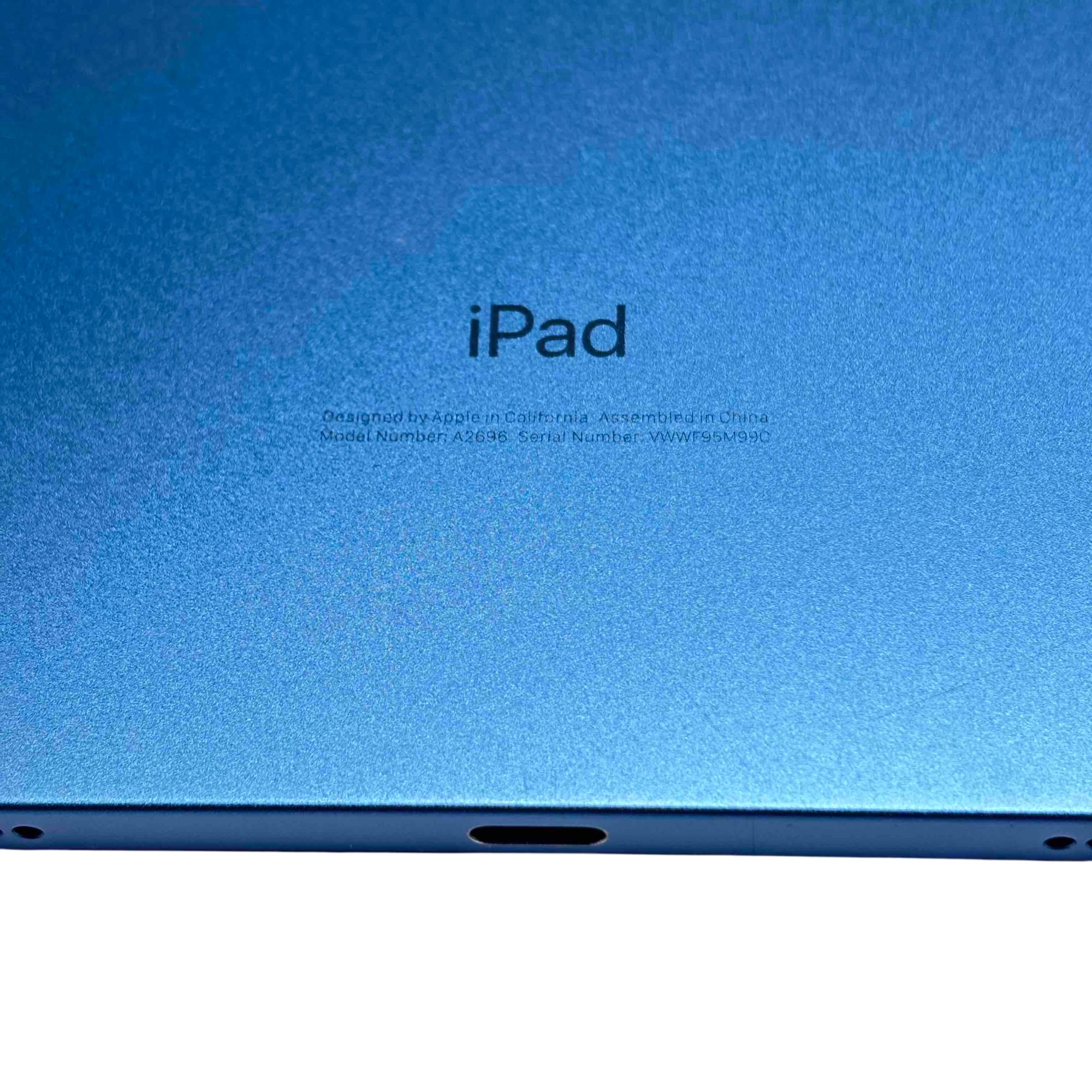 Apple iPad 10th Gen A2696 MPQ13LL/A 64GB 10.9