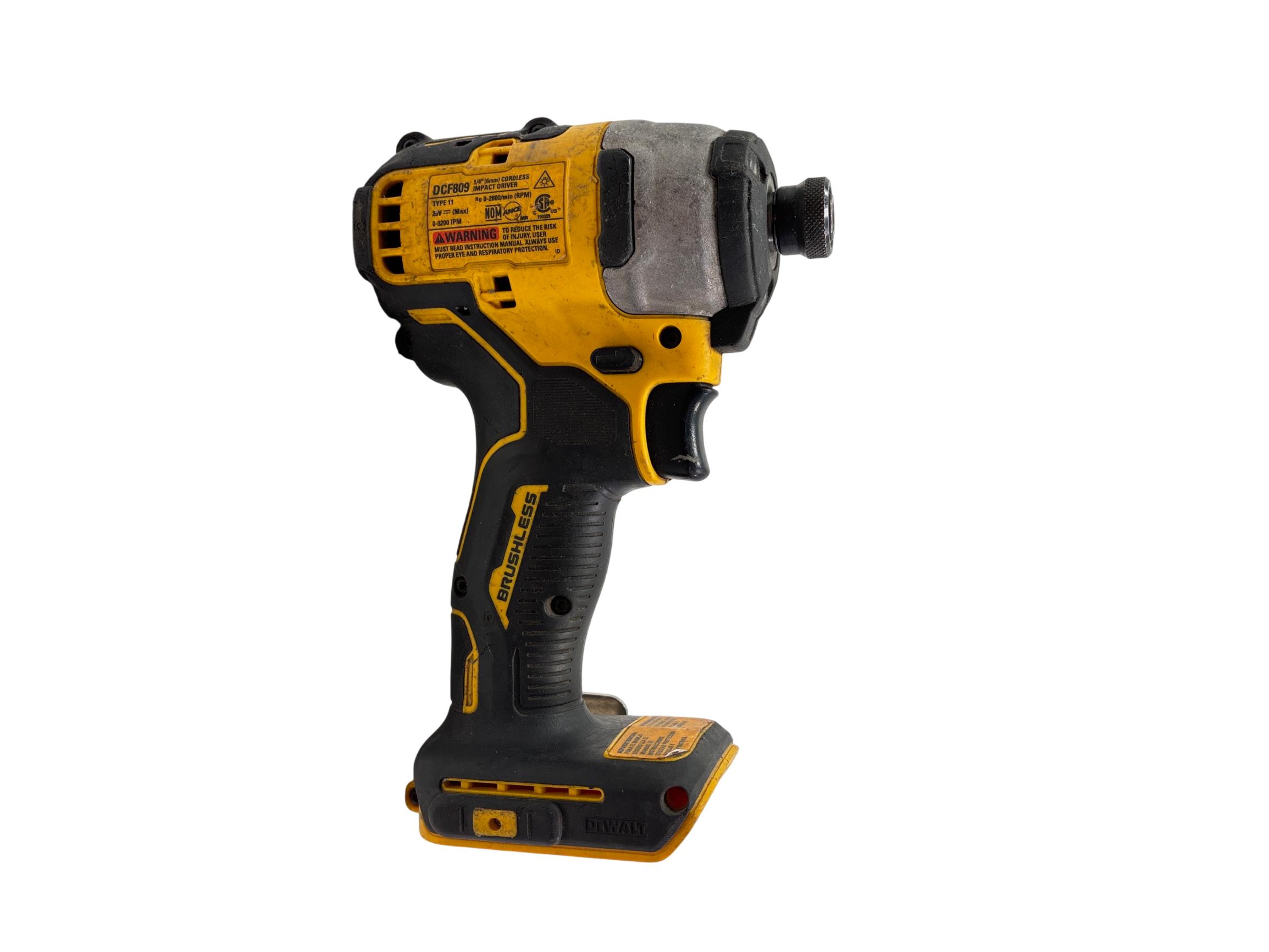 DeWalt ATOMIC Compact DCF809 20V MAX Brushless 1/4