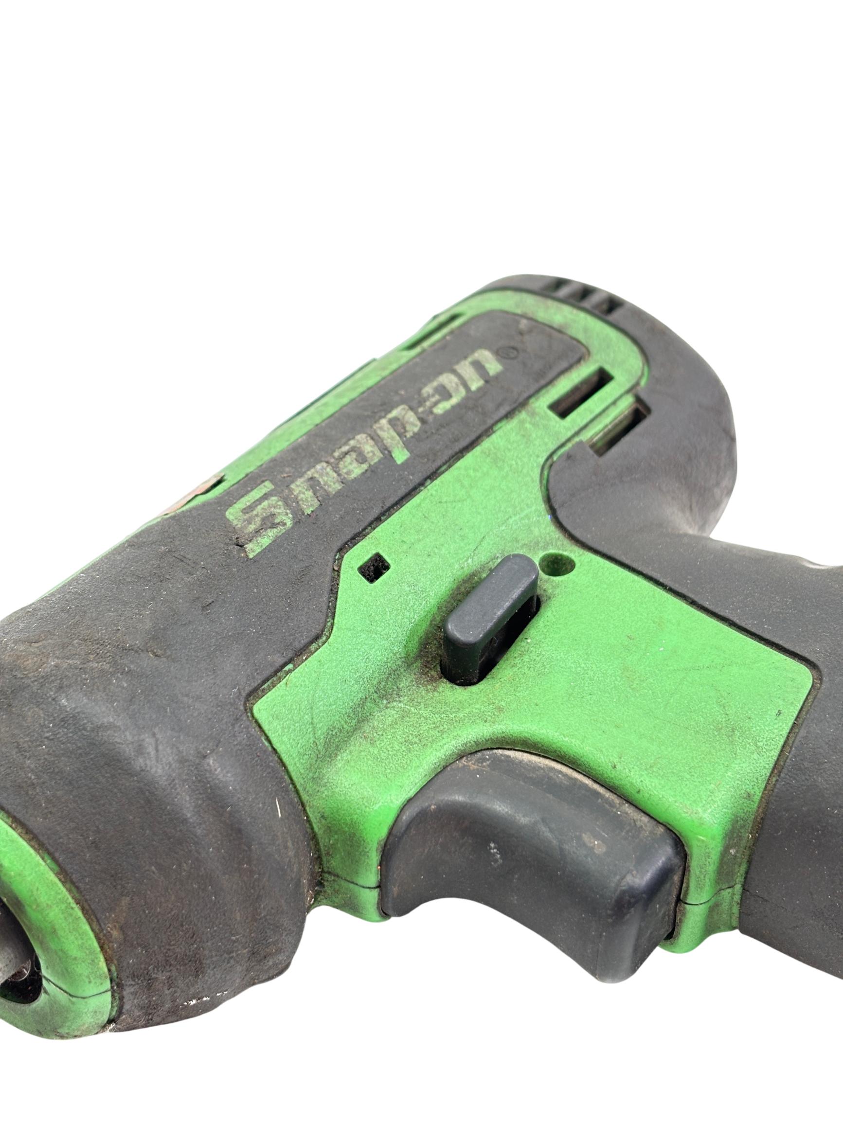 Snap-on CTPP761G 14.4 V Cordless Polisher/Sander - Tool Only Snap-on CTPP761G 14.4 V Cordless Polisher/Sander - Tool Only