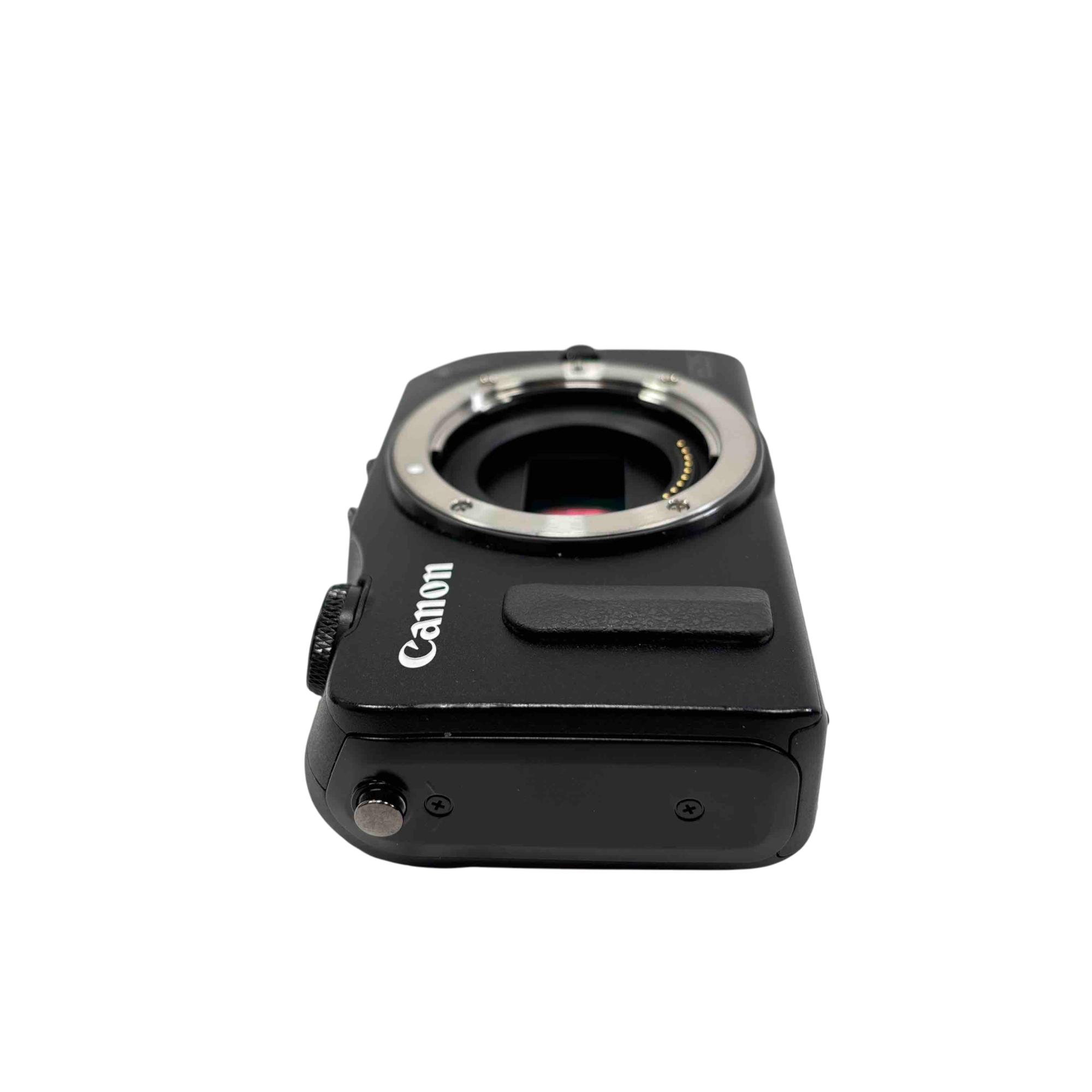 Canon EOS M DS126391 18MP Mirrorless Digital Camera/18-55mm