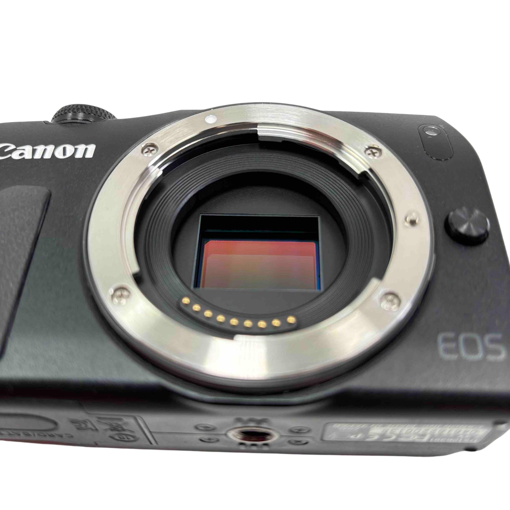 Canon EOS M DS126391 18MP Mirrorless Digital Camera/18-55mm Lens Kit