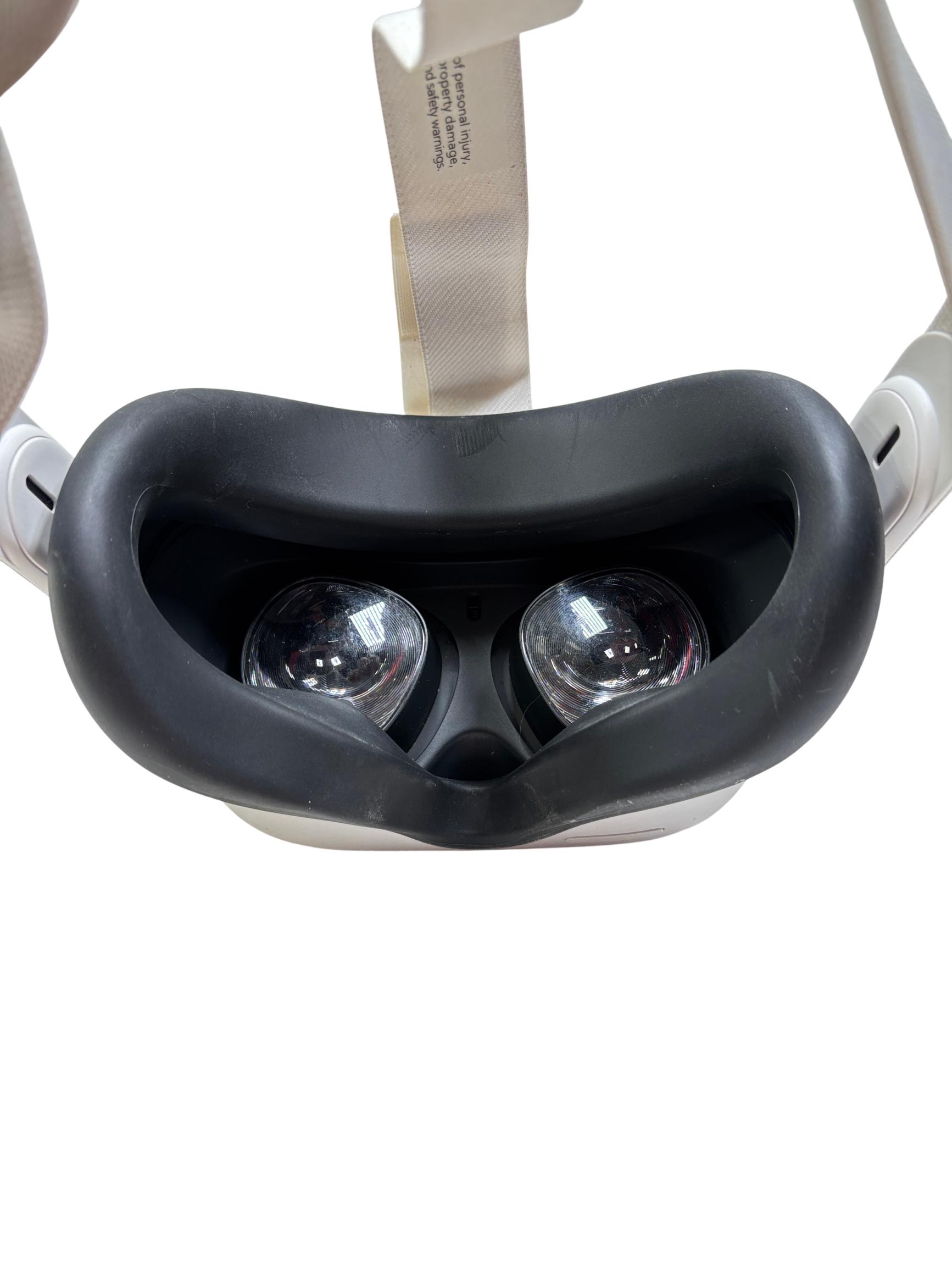 Meta Quest 2 KW49CM 256GB Virtual Reality Headset 0694