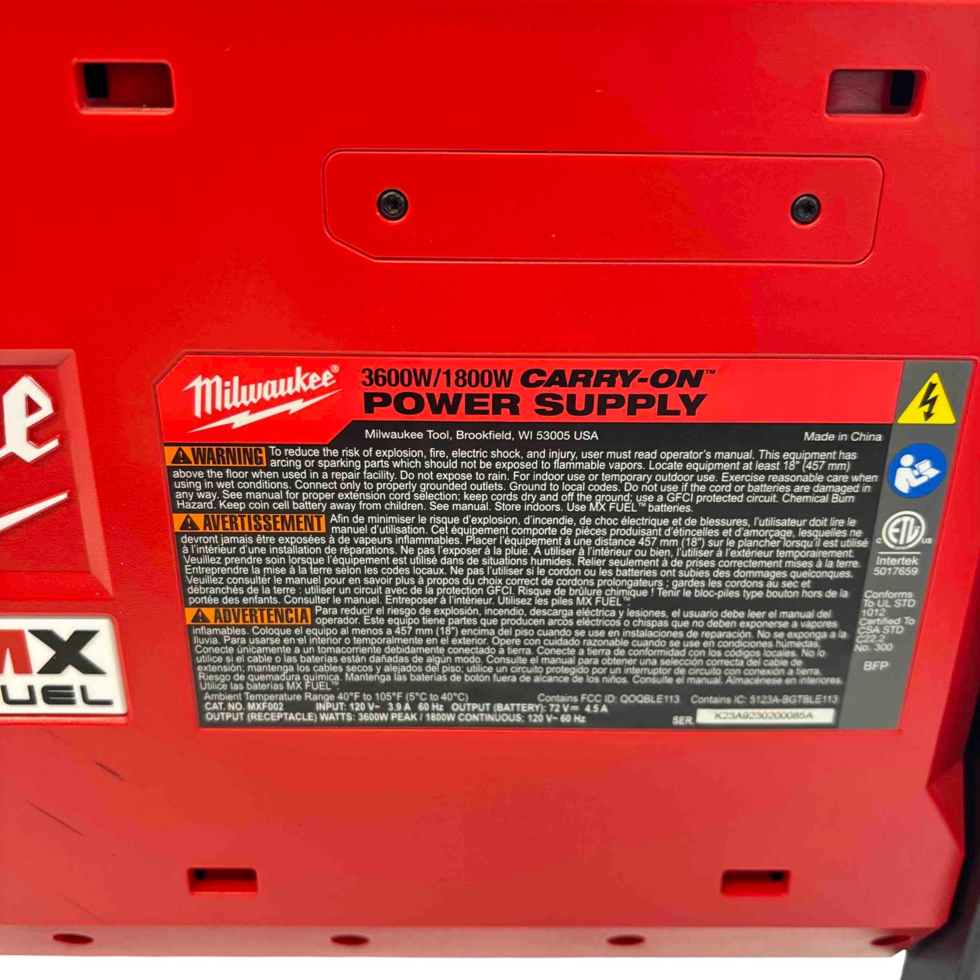 Milwaukee MXF002-2XC MX FUEL 3600W/1800W Lithium-Ion Battery
