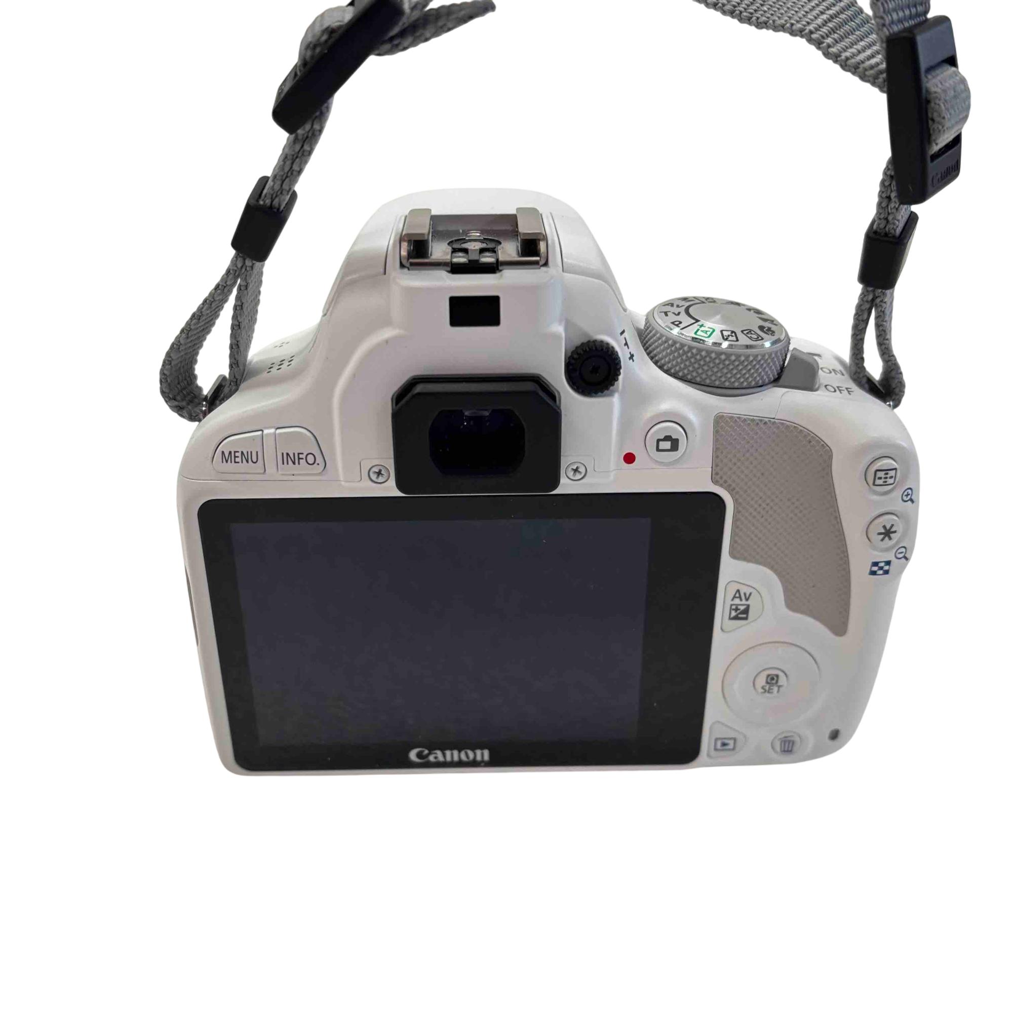 一眼レフ　canon DS126441 186000 動作確認済み canon キャノン デジタル一眼カメラ EOSKissX7