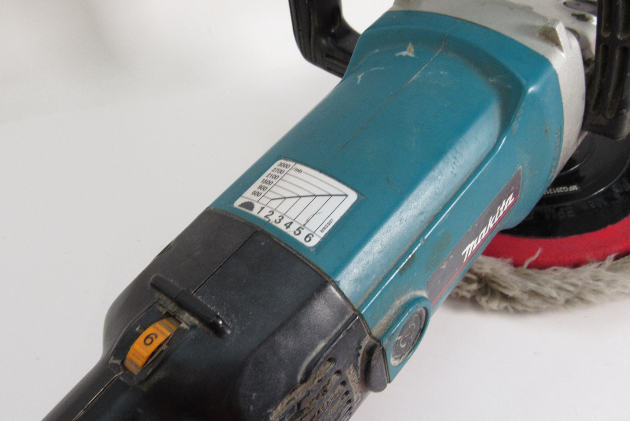 Makita 9227C Corded 7'' Polisher - See Description - Local Pick-Up Only