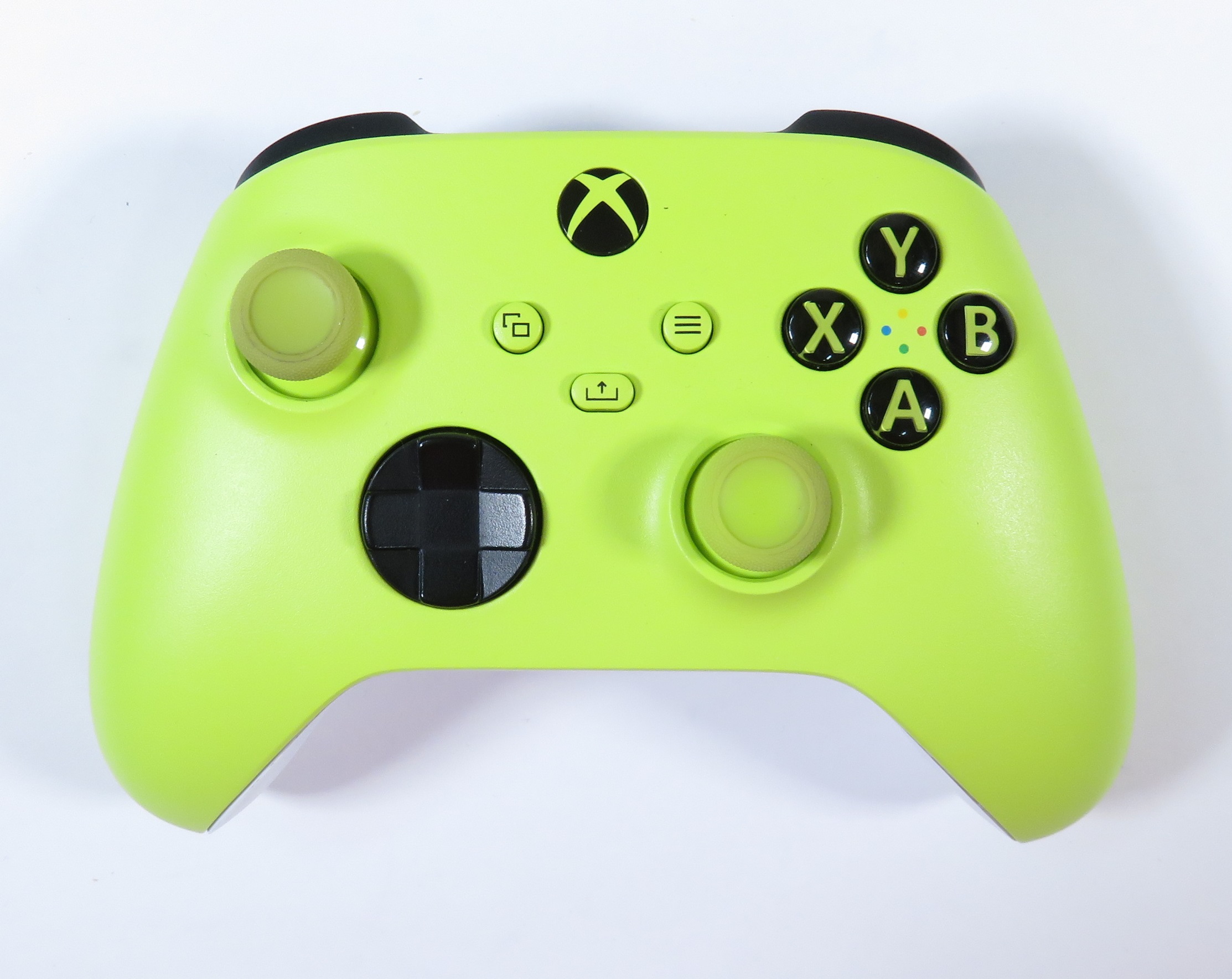 Microsoft Xbox Controller 1914 Bluetooth Hybrid D-pad Button Mapping ...