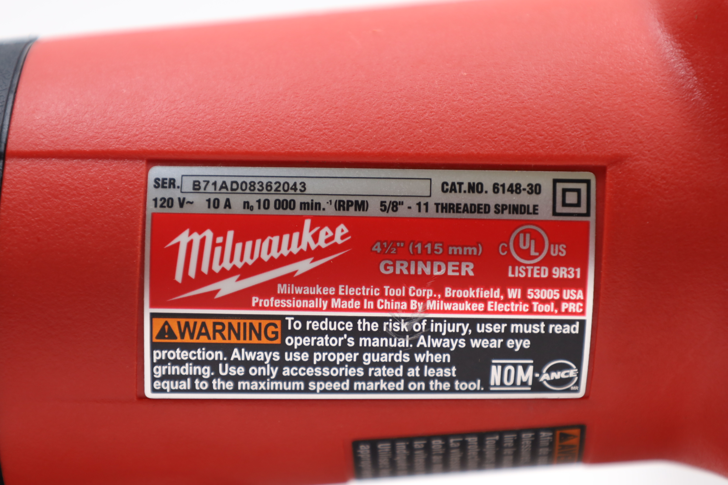Milwaukee 6148-30 4-1/2