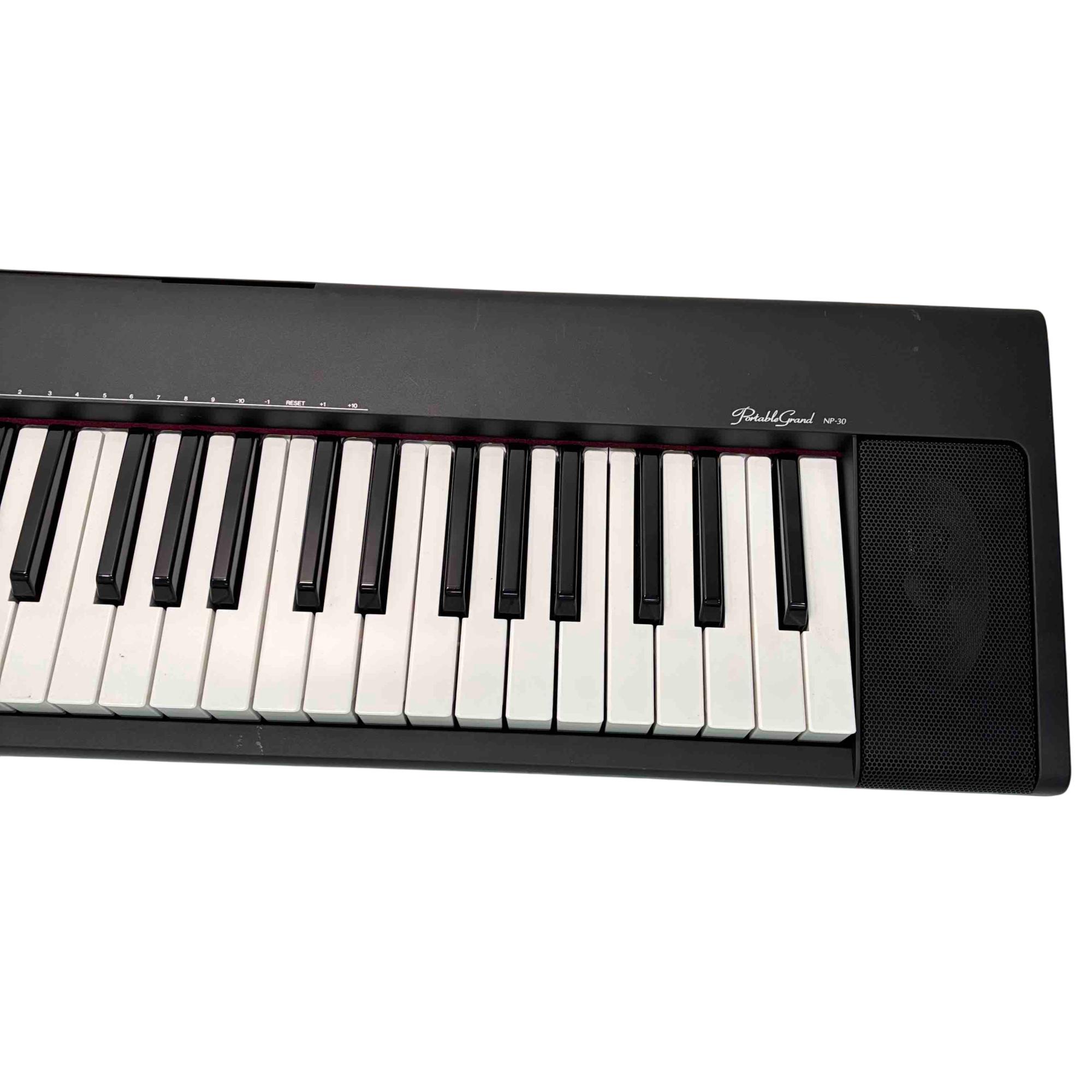 Yamaha NP-30 Portable Grand 76-Key Digital Piano Yamaha NP-30 Portable Grand 76-Key Digital Piano