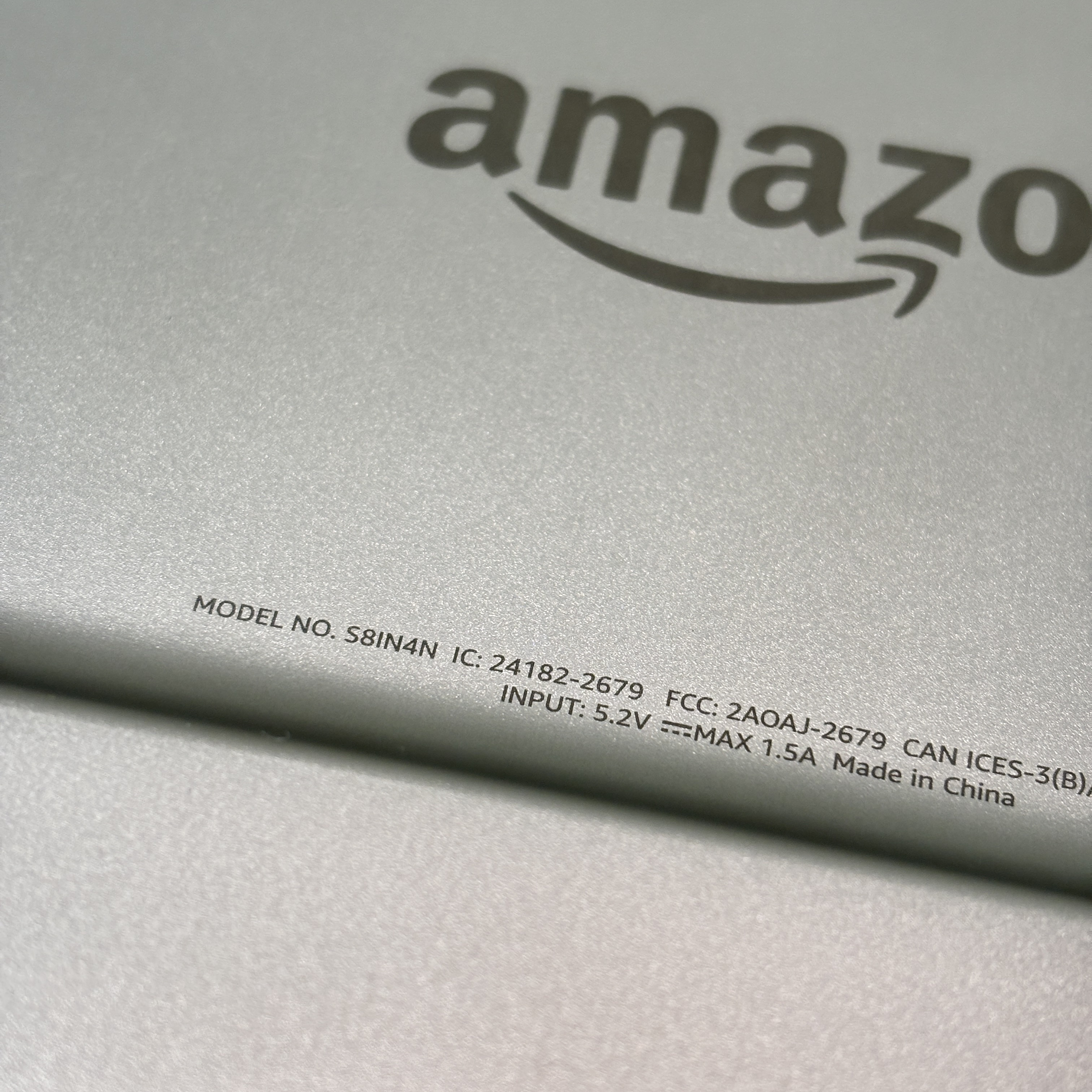 Amazon Kindle Oasis S8IN4O 10th Generation 32GB Storage Wi-Fi E