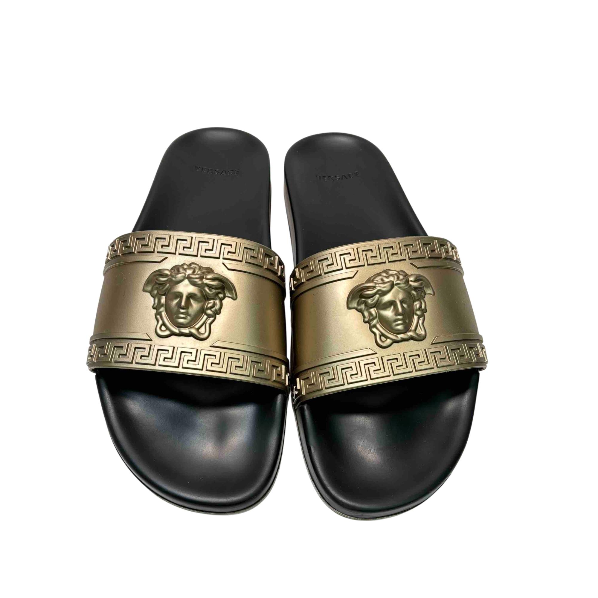 Versace Medusa 3D Pool Slide Black EU 44 (US Men\'s 11) La Medusa Rubber Sliders Black,Gold | VERSACE US main image 2