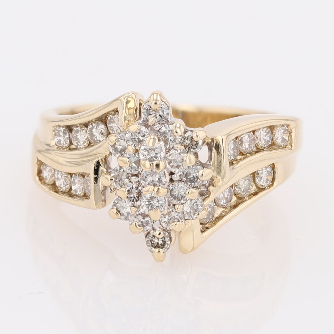 1.05ctw Round Cut Diamond Cluster Engagement Ring 14k Yellow Gold Size 7