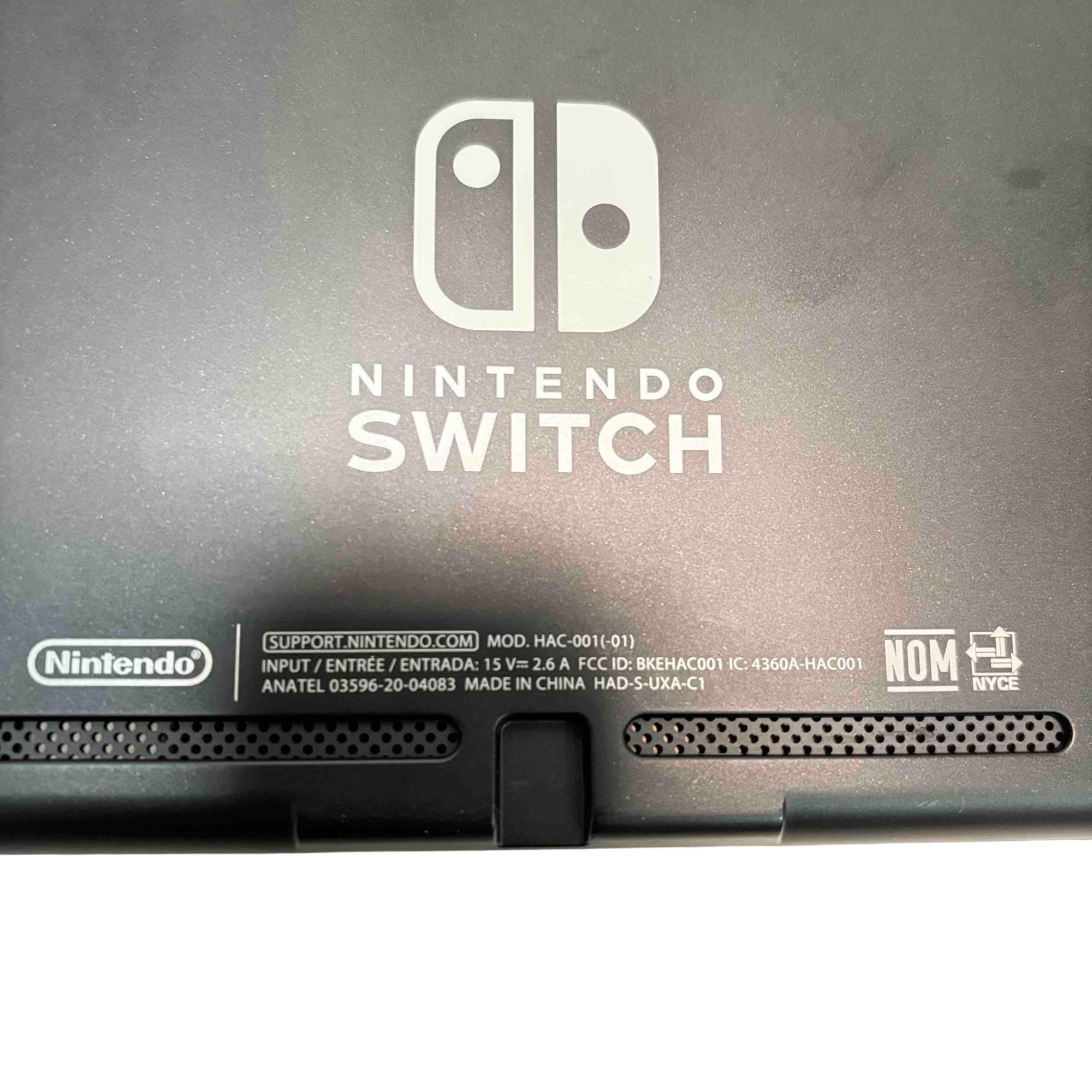 Nintendo Switch HAC-001(-01) 32GB Video Game System Switch - 4424