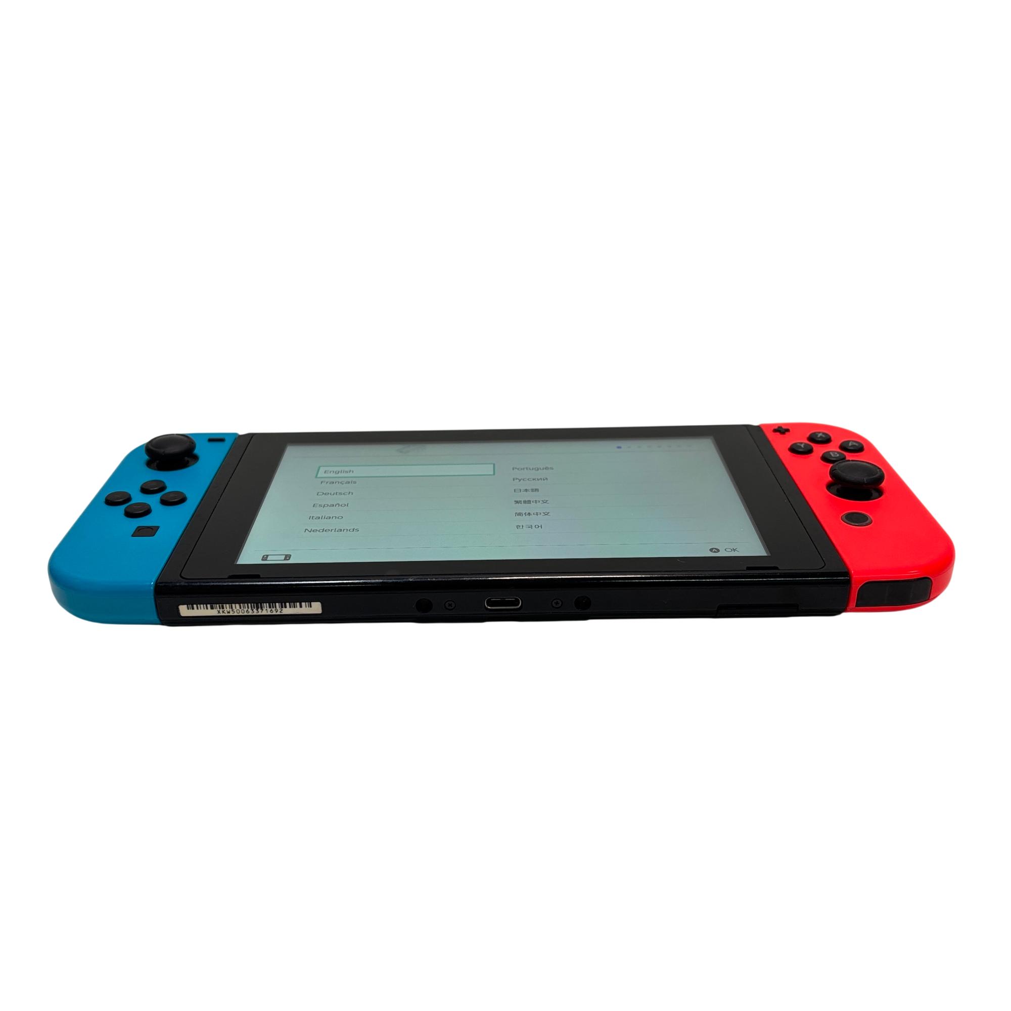 Nintendo Switch HAC-001(01) Handheld 6.2