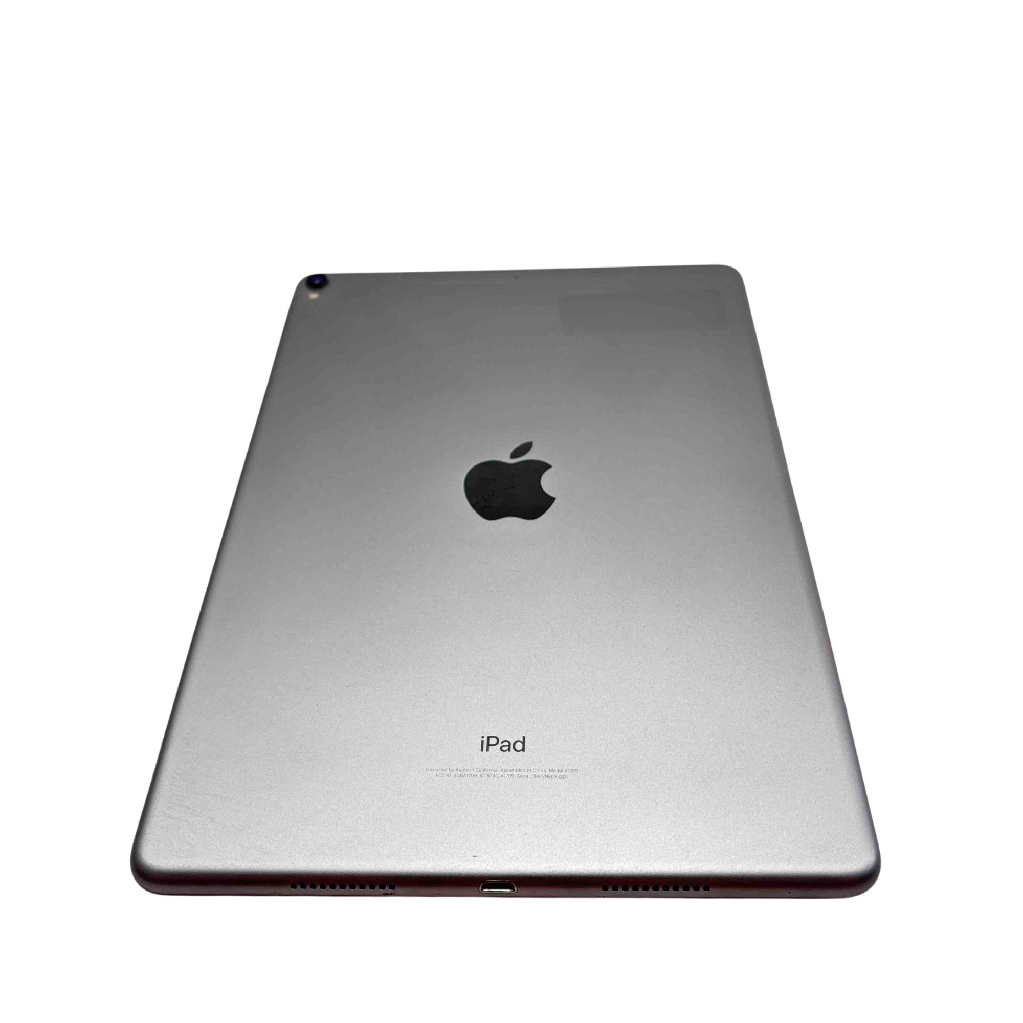 Apple iPad Pro 1st Generation 9.7-inch Wi-Fi - 256GB - Space Gray