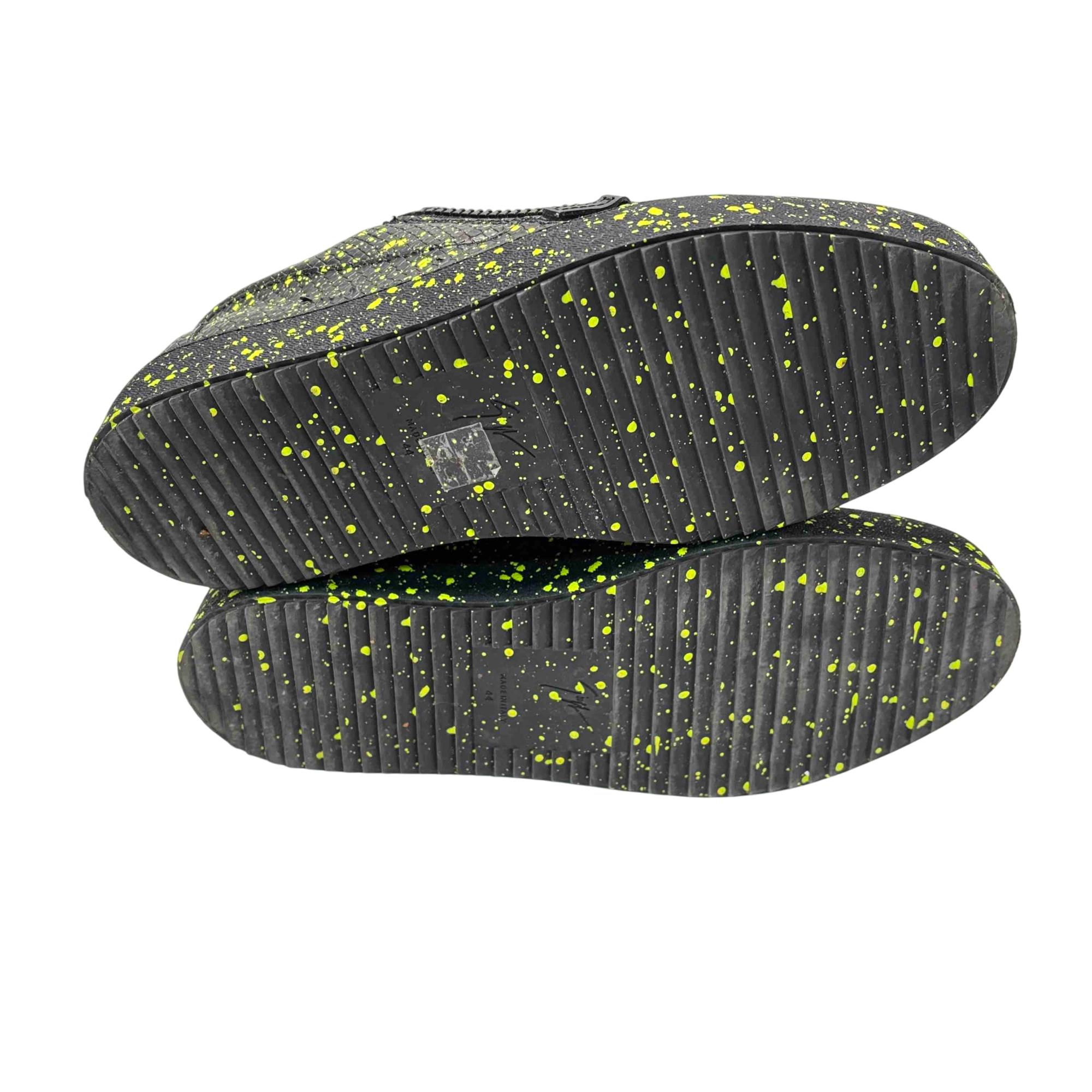 francesco-motti★ About - Carrara's Italian Restaurant | Pastries, Gelato & Cafe