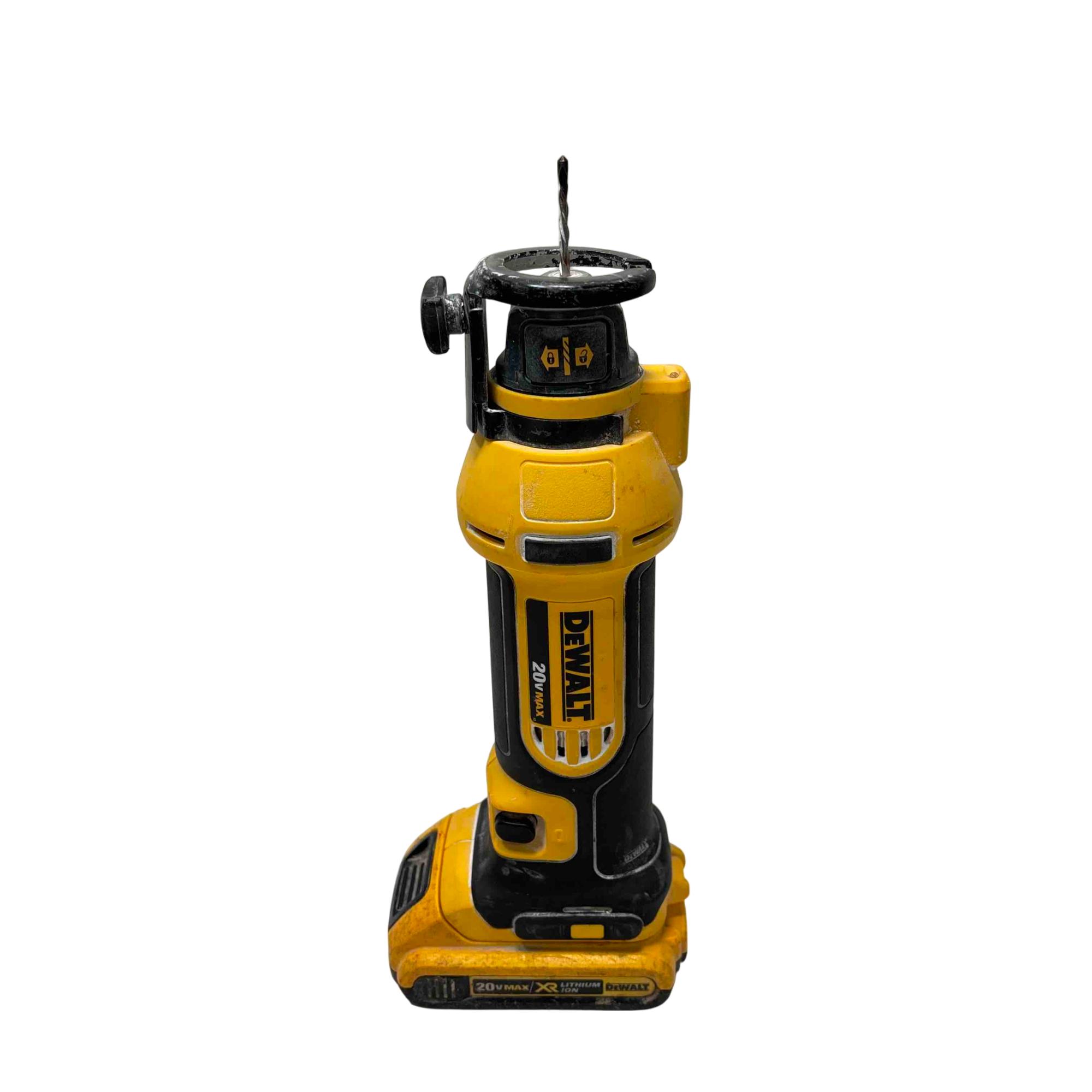 20-Volt MAX Lithium-Ion Cordless Drywall Cut-Out Tool (Tool-Only) 20-Volt MAX Lithium-Ion Cordless Drywall Cut-Out Tool (Tool-Only)