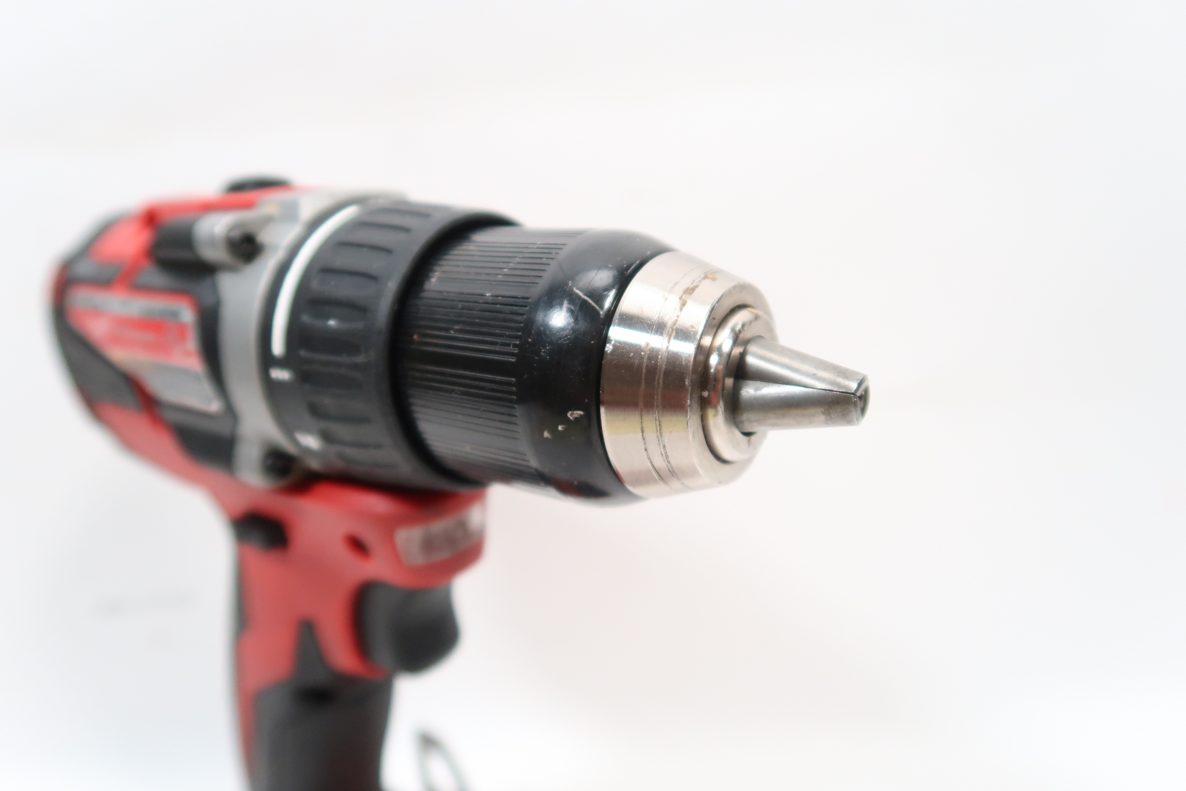 thumbnail interactive-video image 1 of Milwaukee 1/2" Keyless Jacobs Drill Chuck With Screw – 42-66-2720 For 2904-20 1 of 2